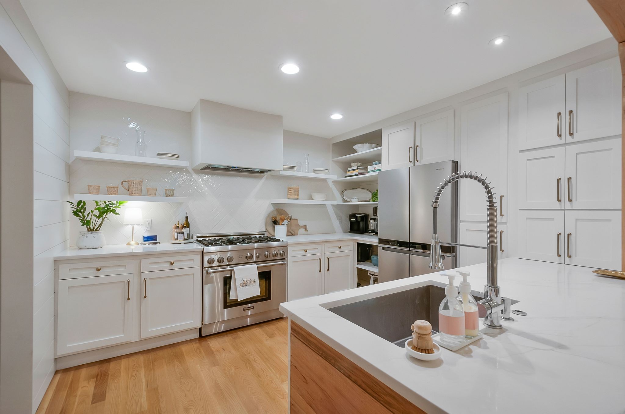 4400 Belmont Park Ter, #157