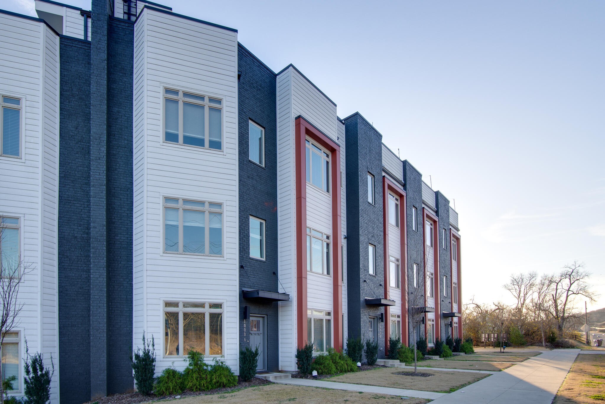 1000 W Trinity Ln Unit: A