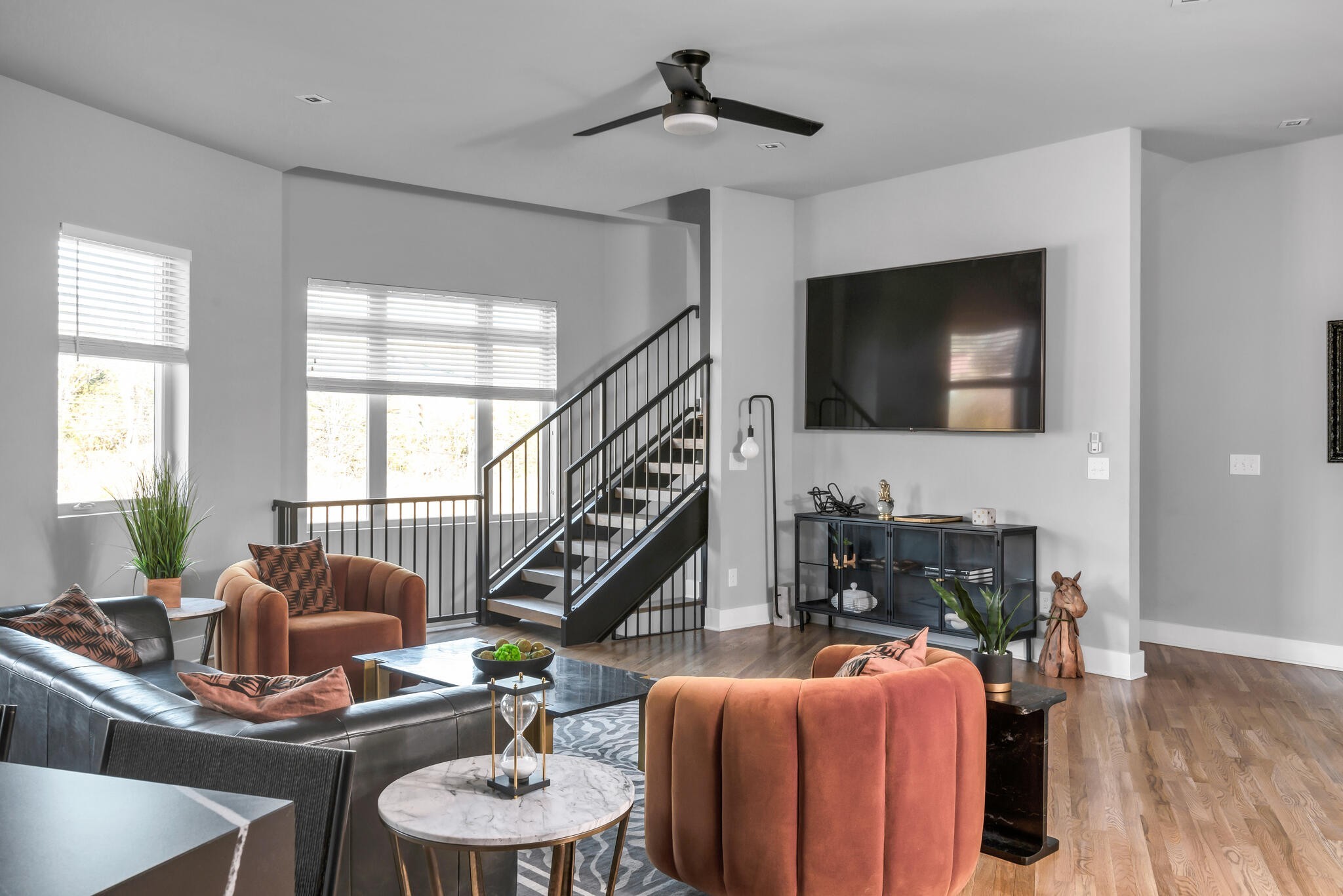 1000 W Trinity Ln Unit: A