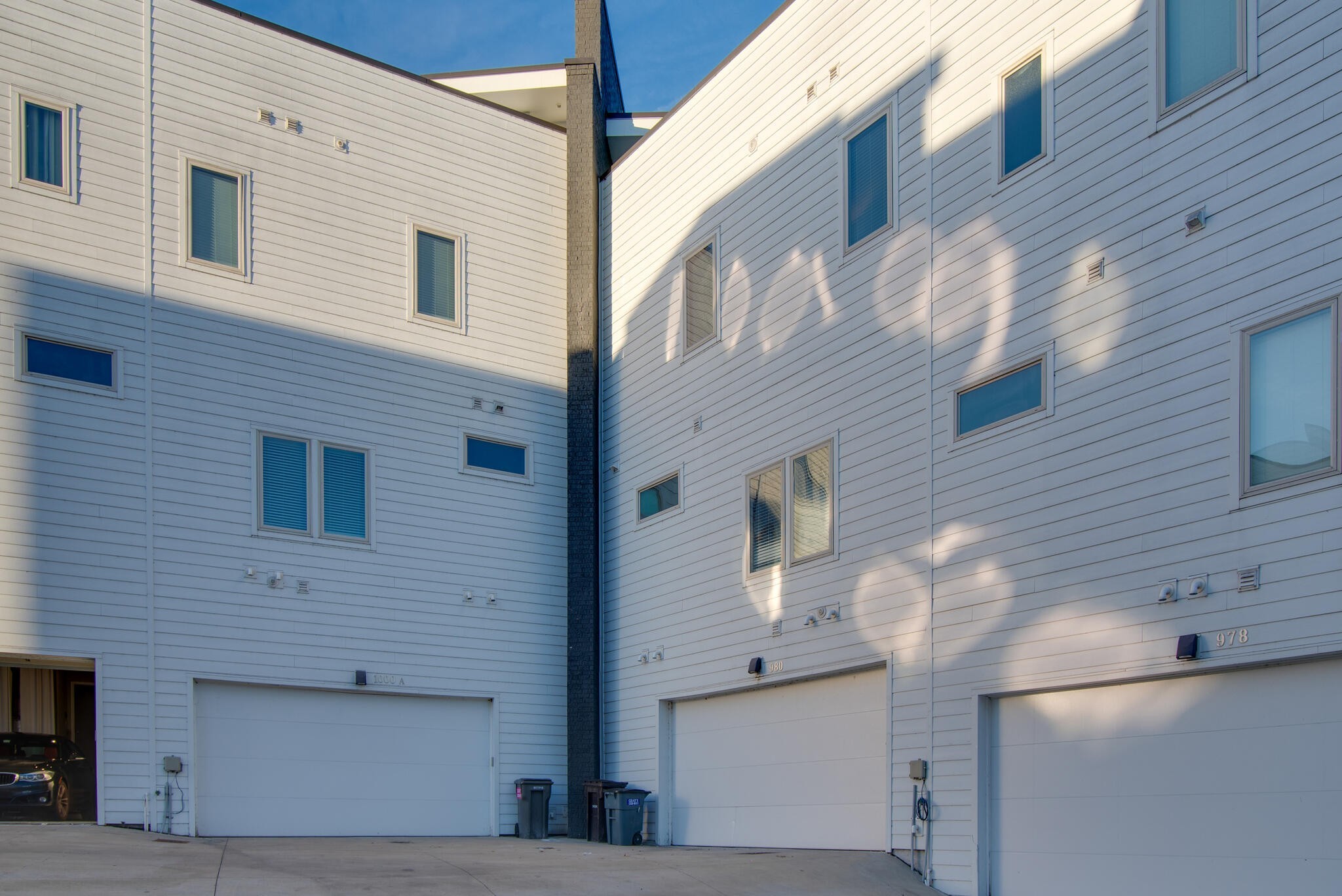 1000 W Trinity Ln Unit: A