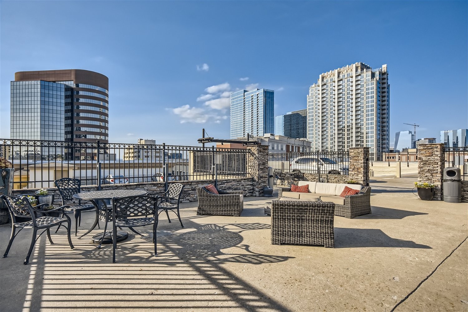 1803 Broadway Unit: 117