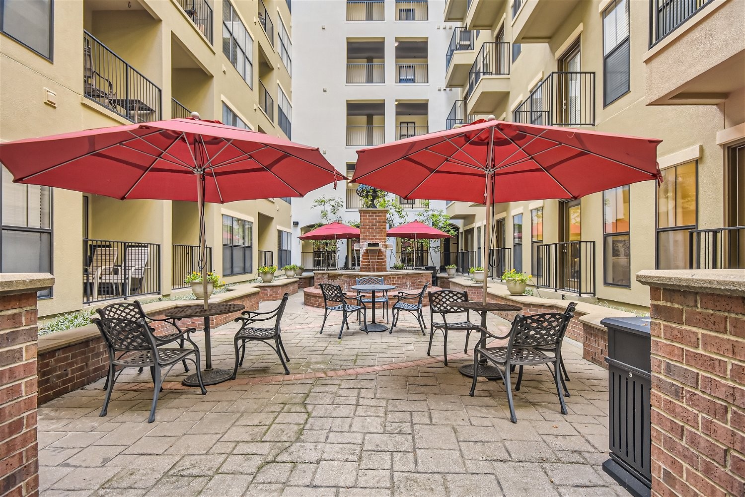 1803 Broadway Unit: 117