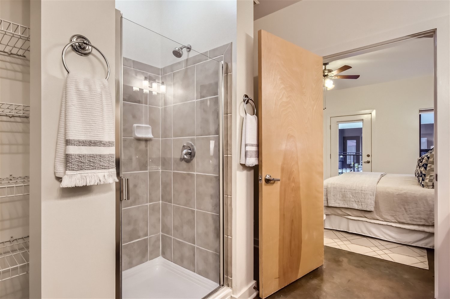 1803 Broadway Unit: 117