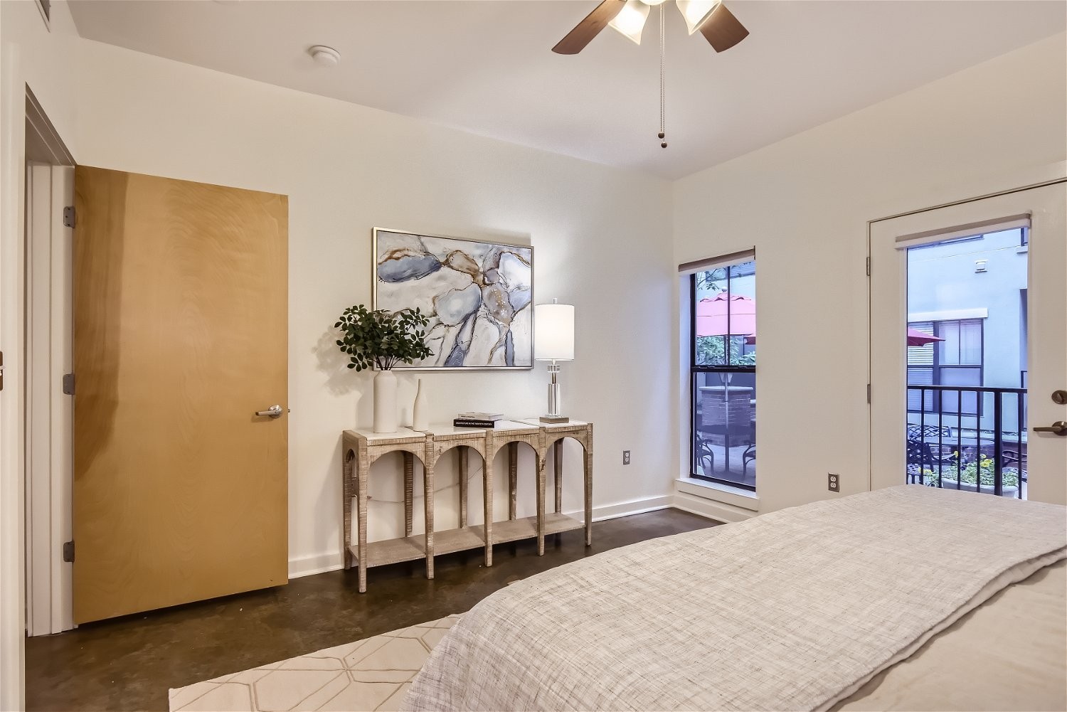 1803 Broadway Unit: 117