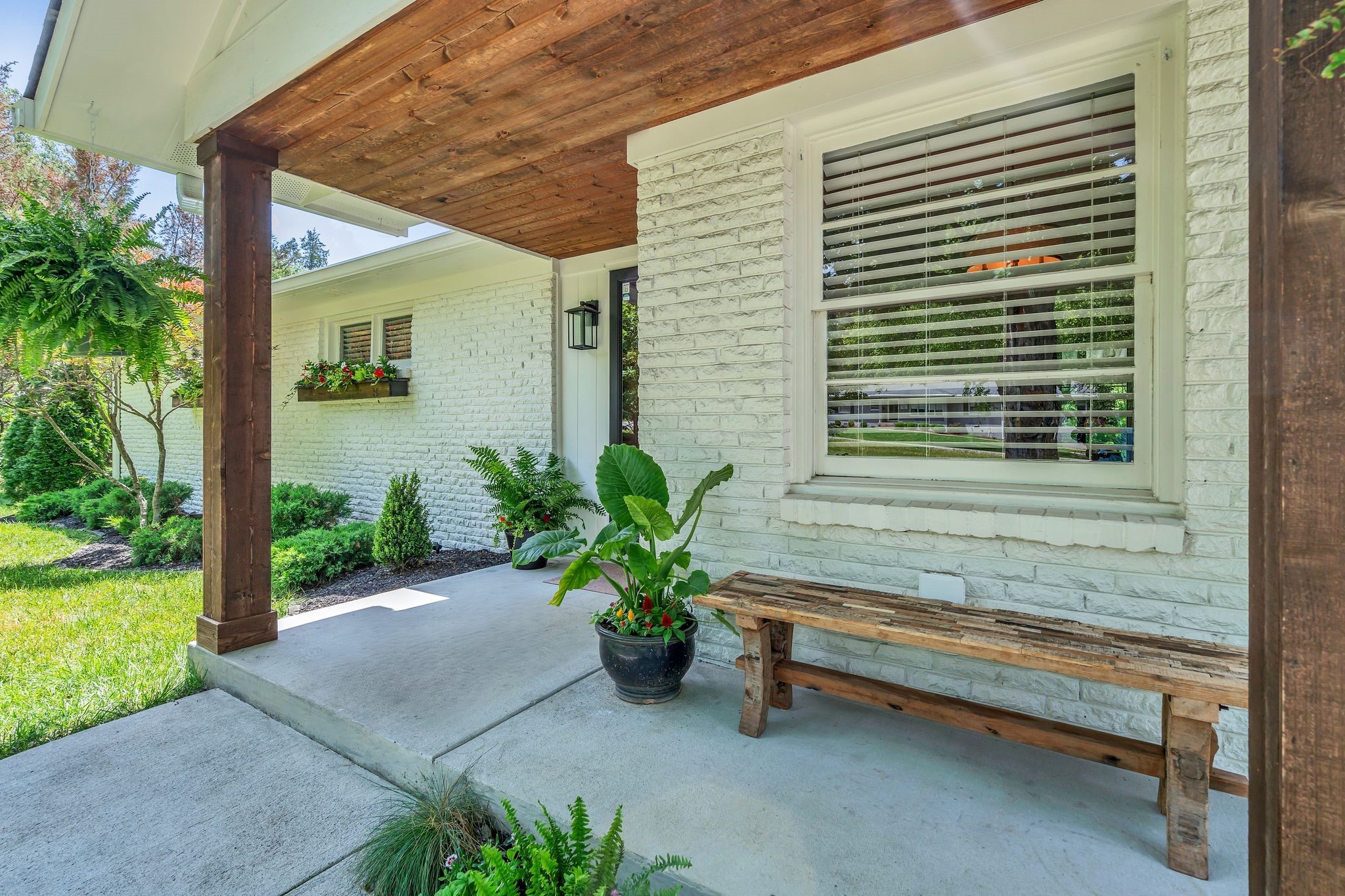 1225 Davidson Rd