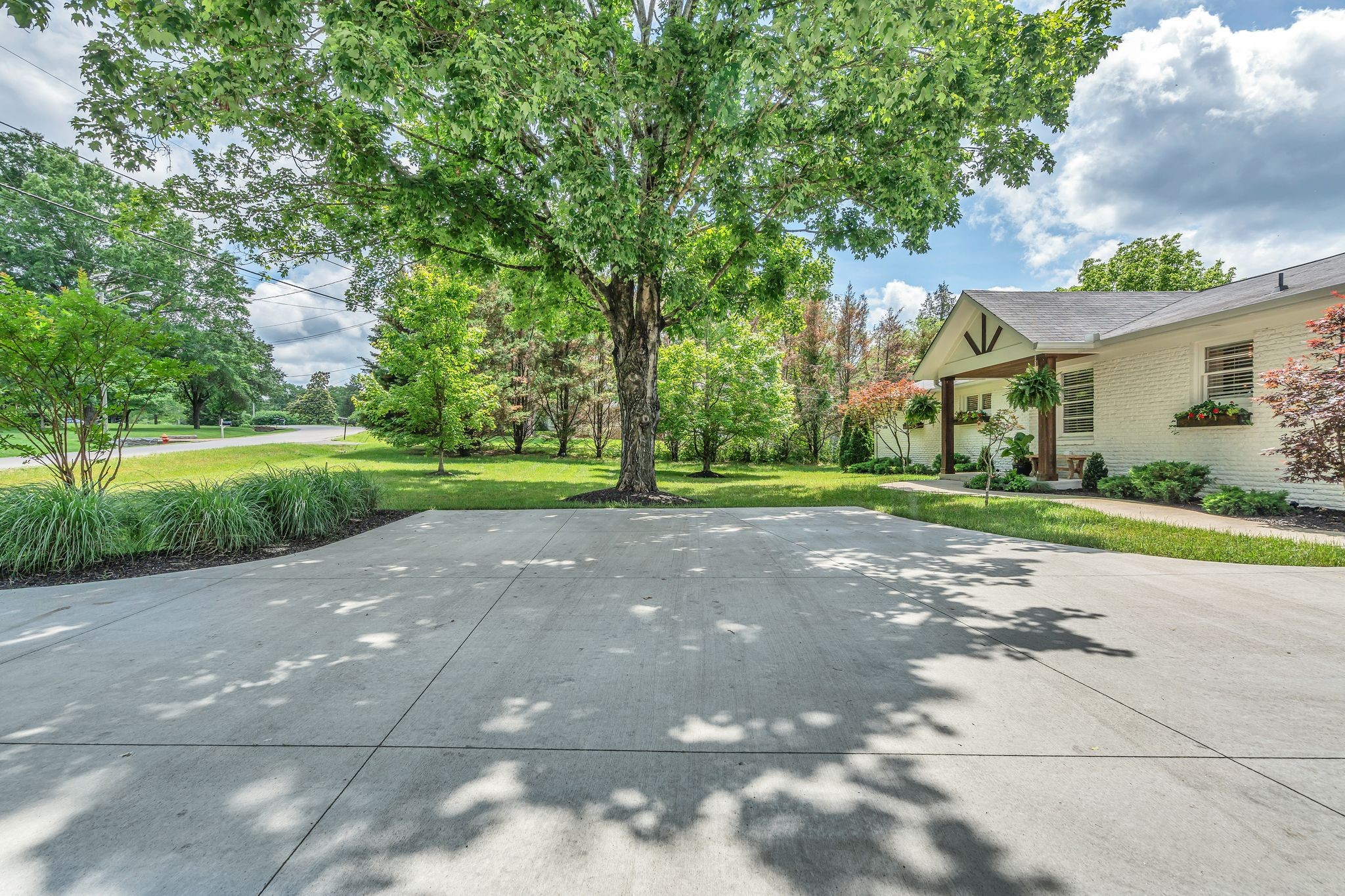 1225 Davidson Rd