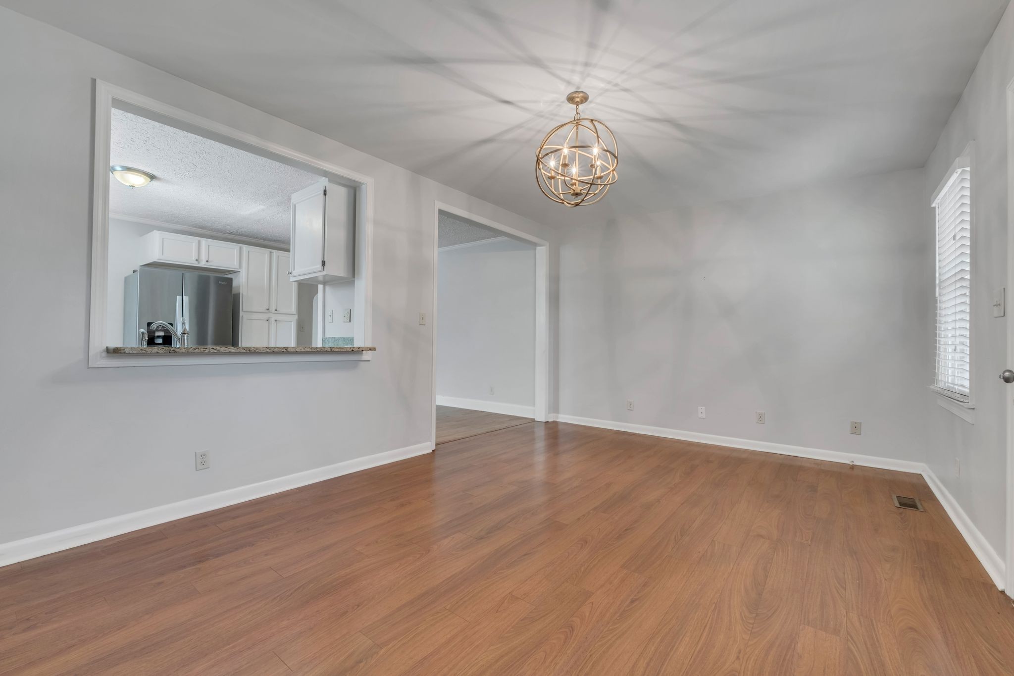 246 Thuss Ave