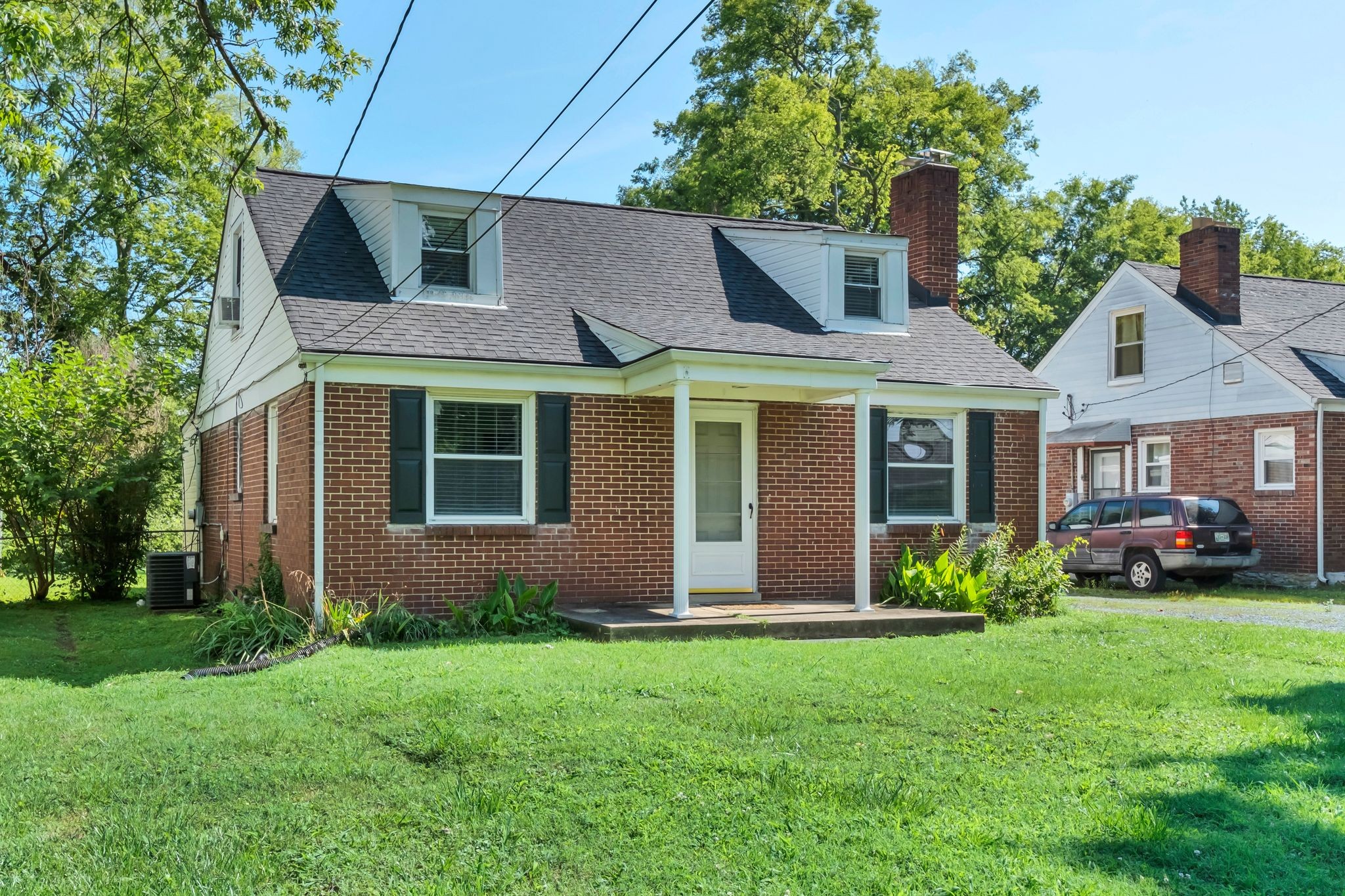 246 Thuss Ave