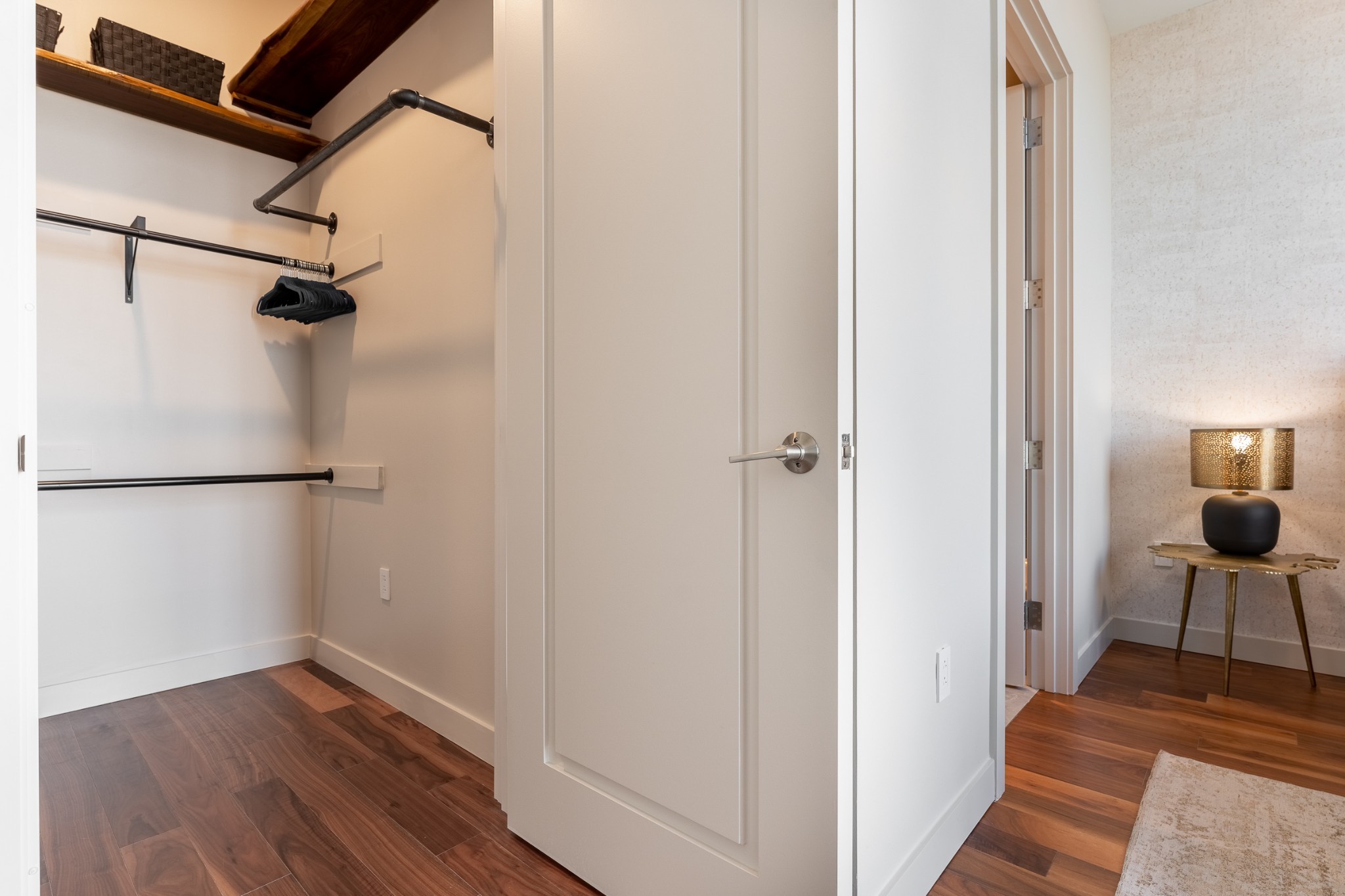 160 2nd Ave, S Unit: 1503