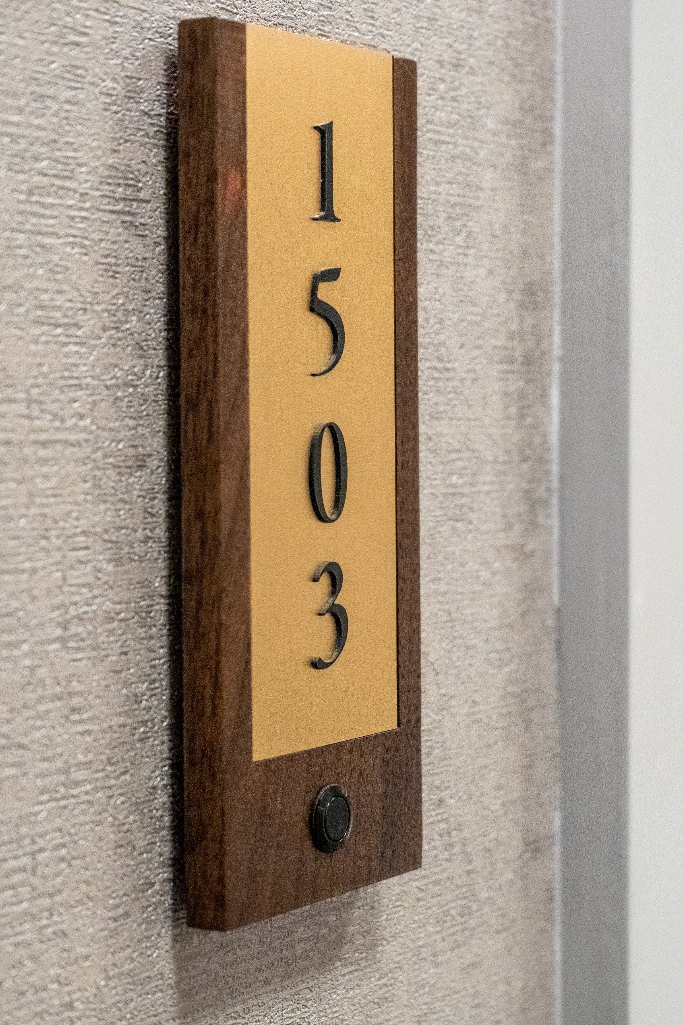 160 2nd Ave, S Unit: 1503