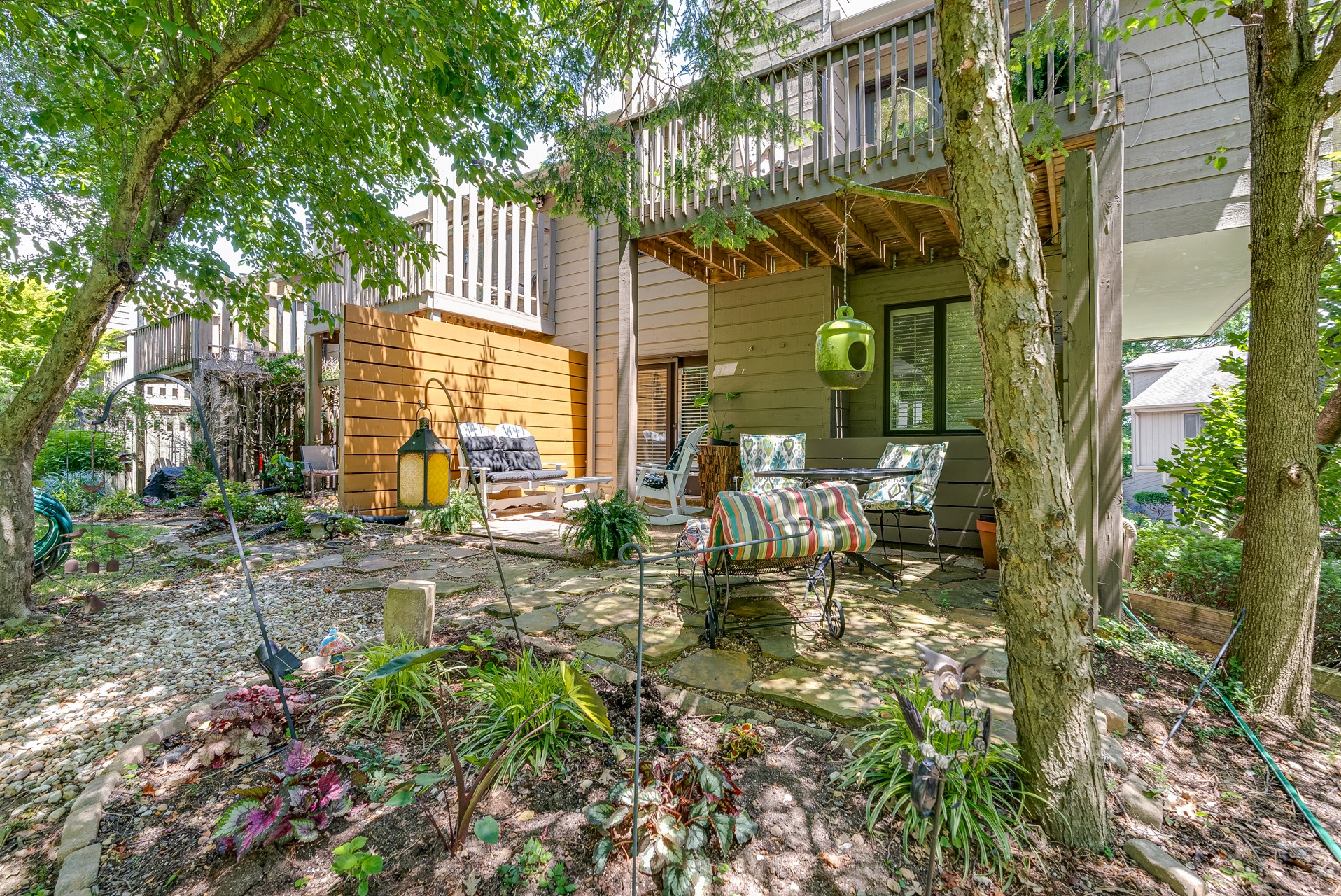 689 Harpeth Trace Dr