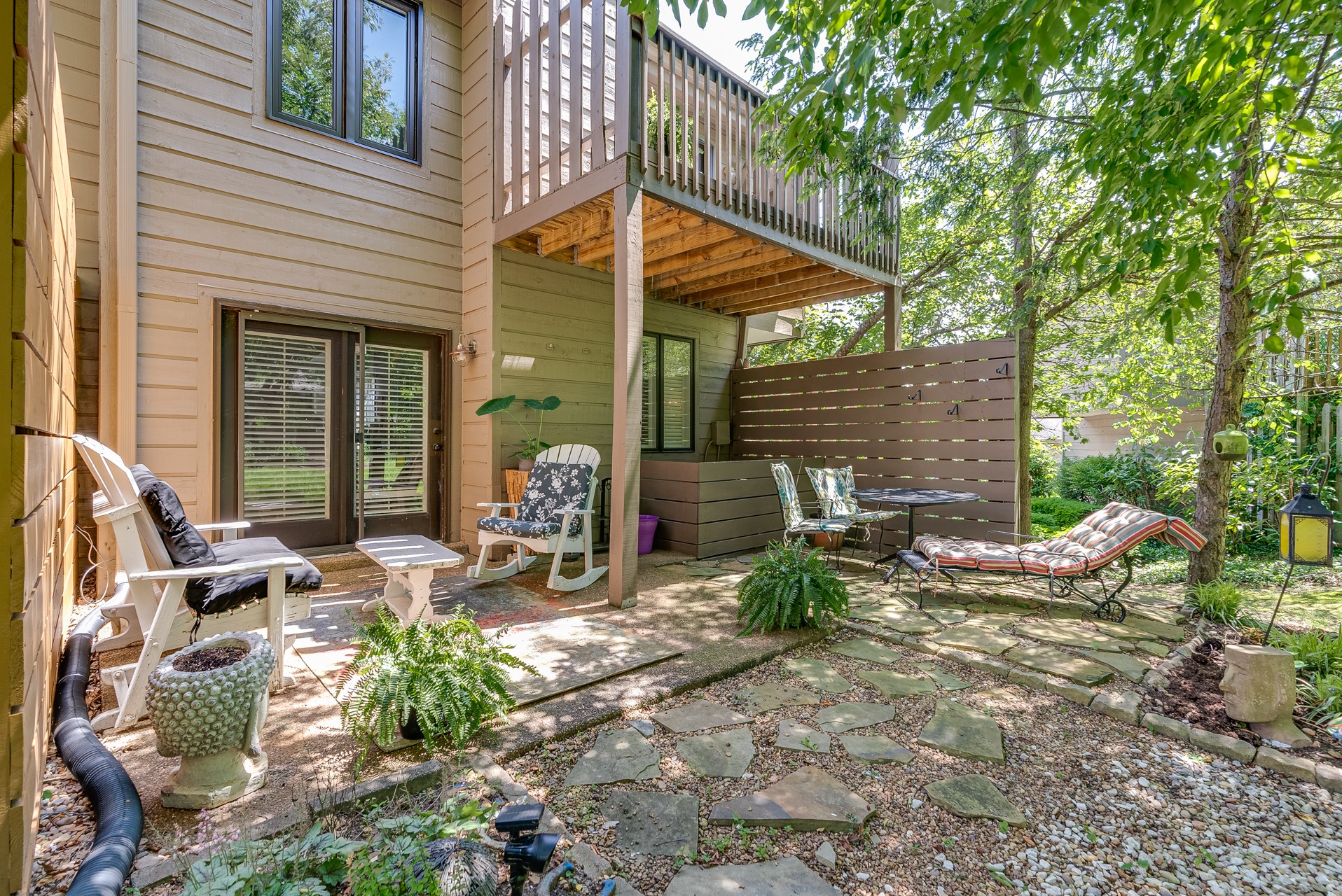689 Harpeth Trace Dr