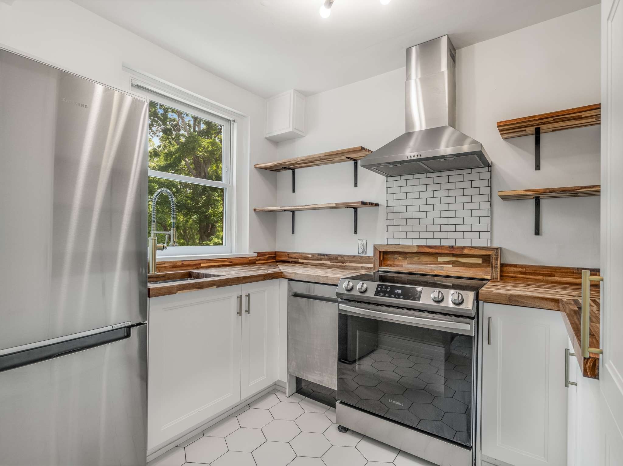 4225 Harding Pike Unit: 406