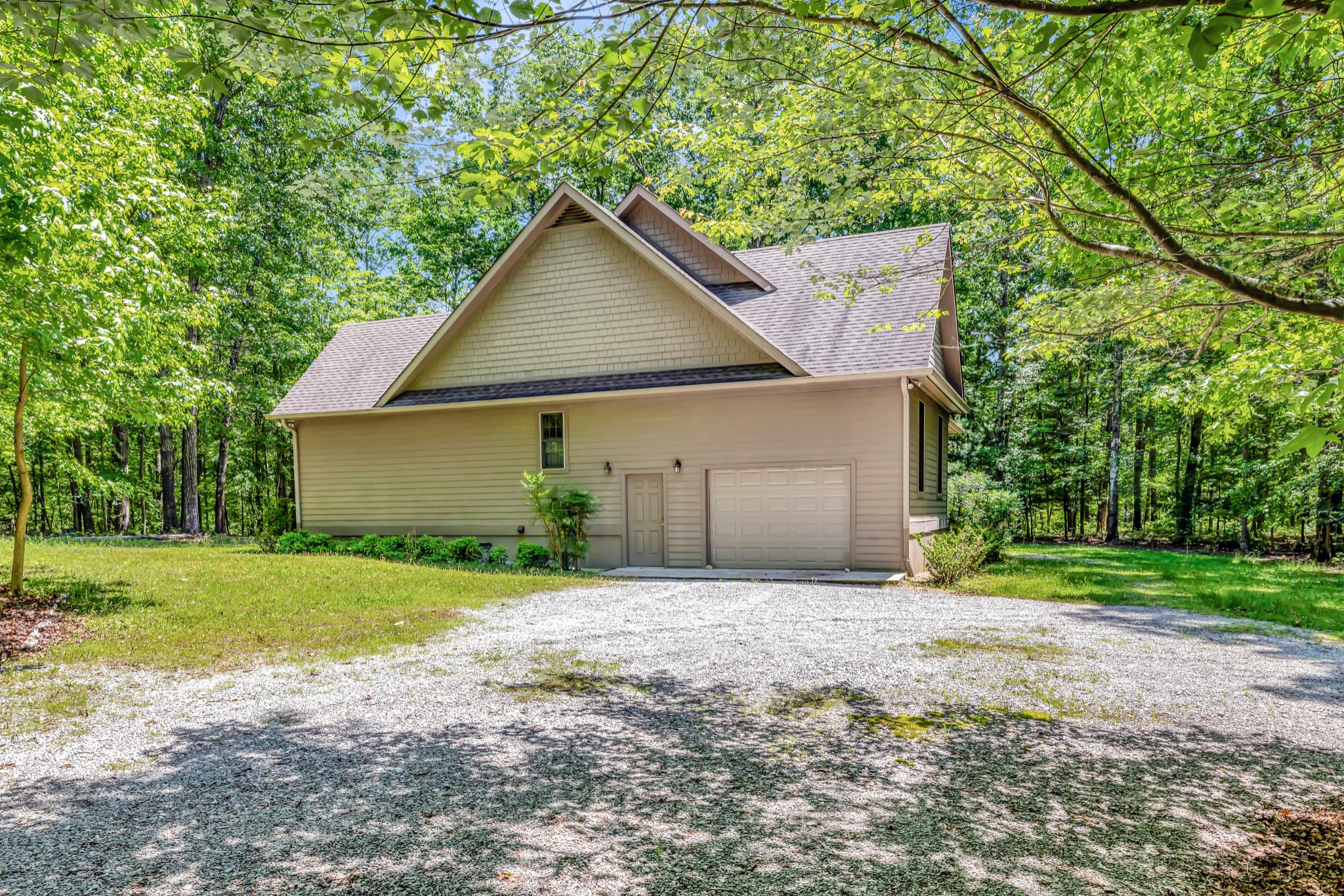 1111 Tulip Tree Ct
