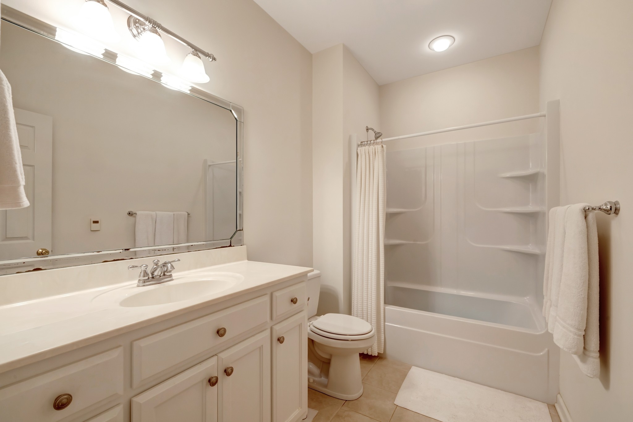 1111 Tulip Tree Ct