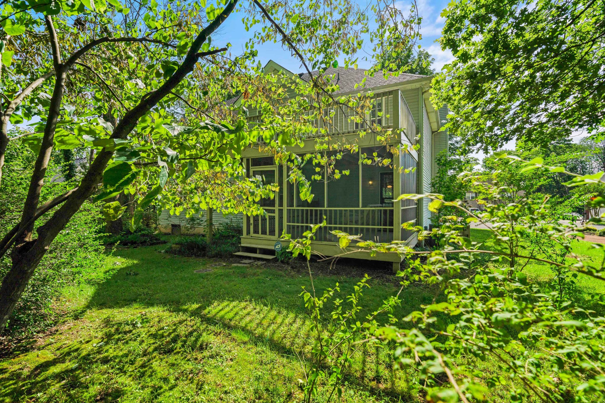 984 Trail Ridge Cir