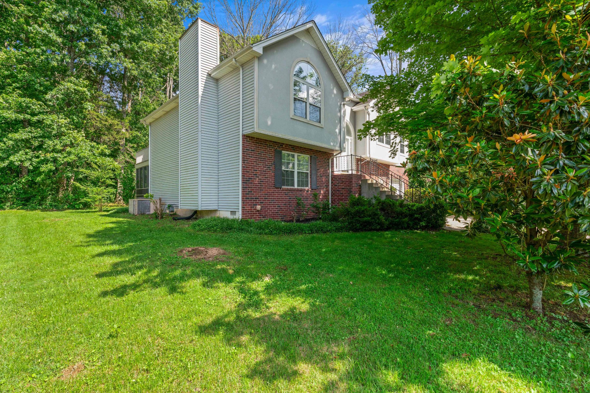 984 Trail Ridge Cir