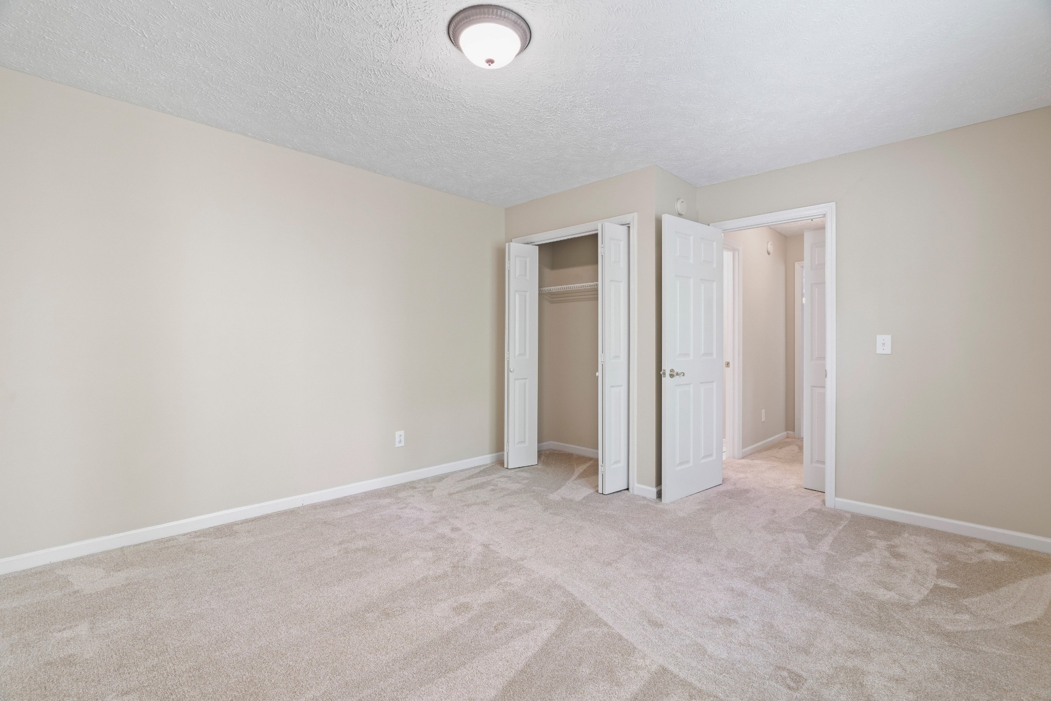 984 Trail Ridge Cir