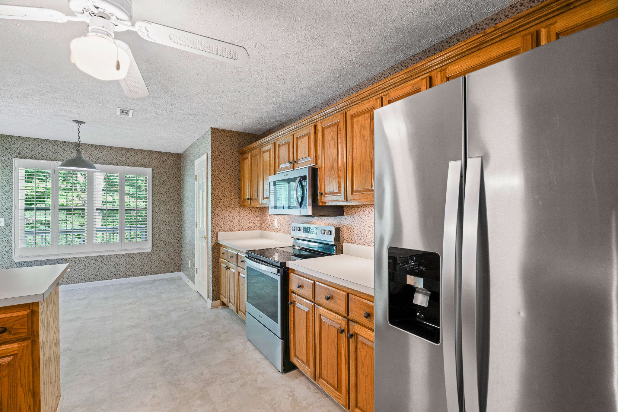 984 Trail Ridge Cir