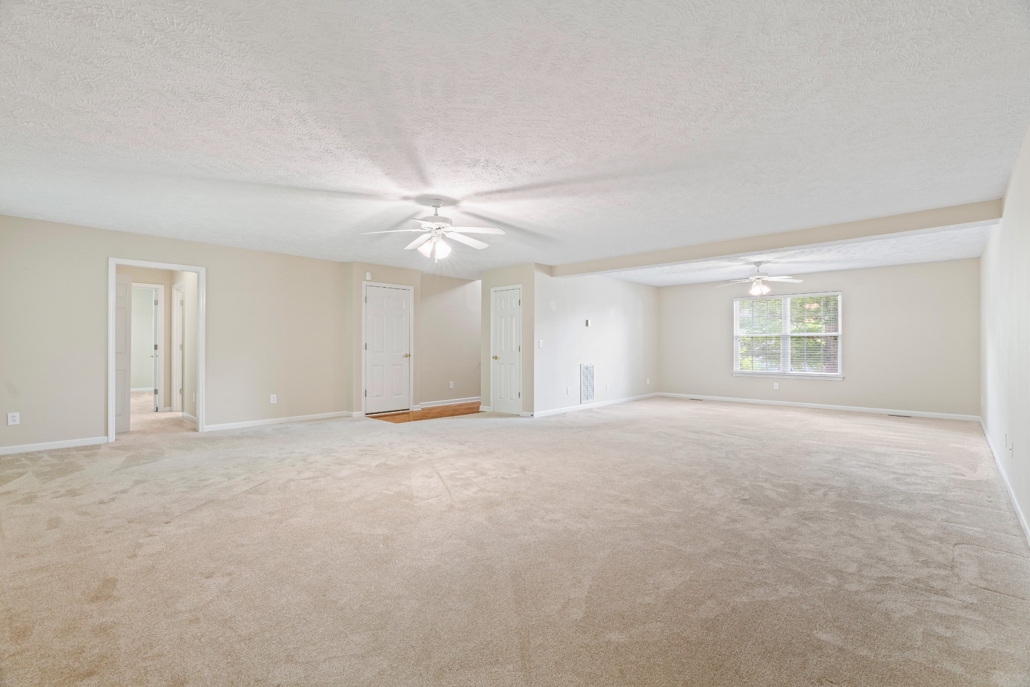 984 Trail Ridge Cir