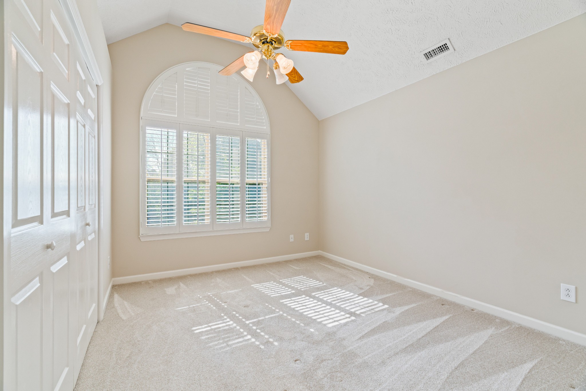 984 Trail Ridge Cir