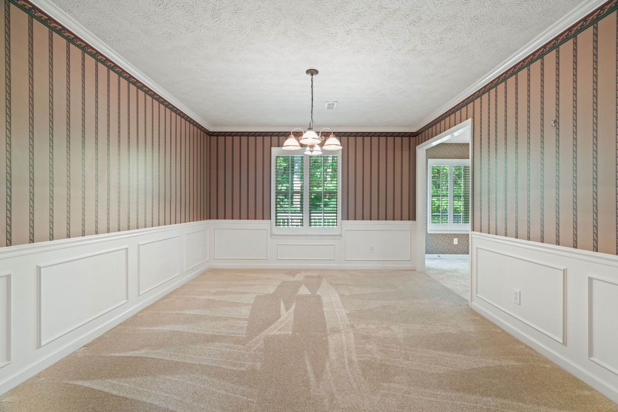 984 Trail Ridge Cir