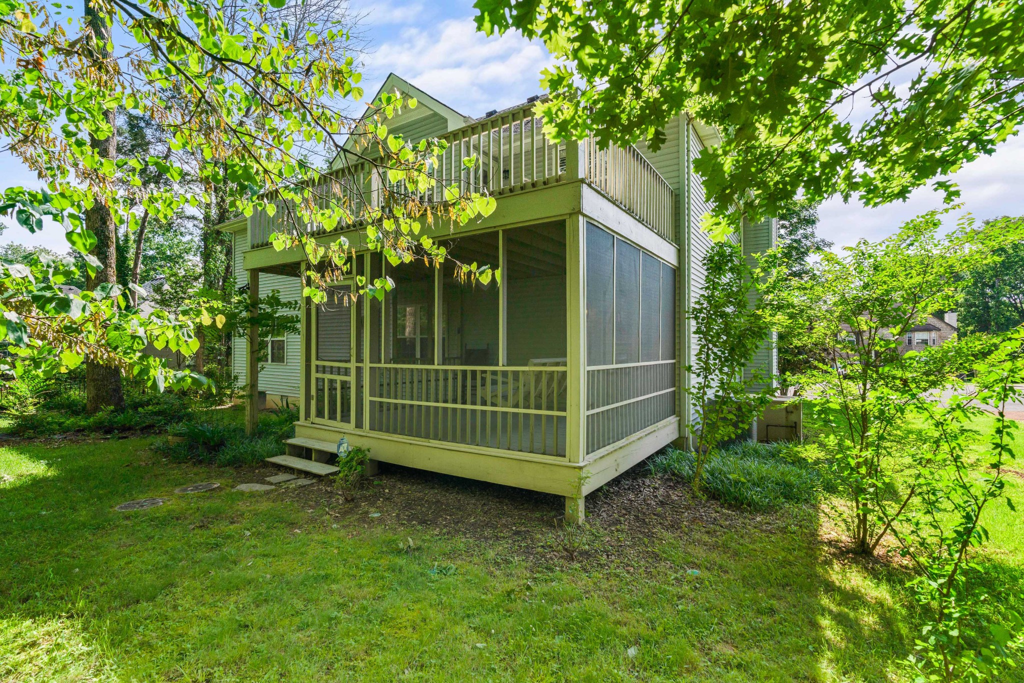 984 Trail Ridge Cir