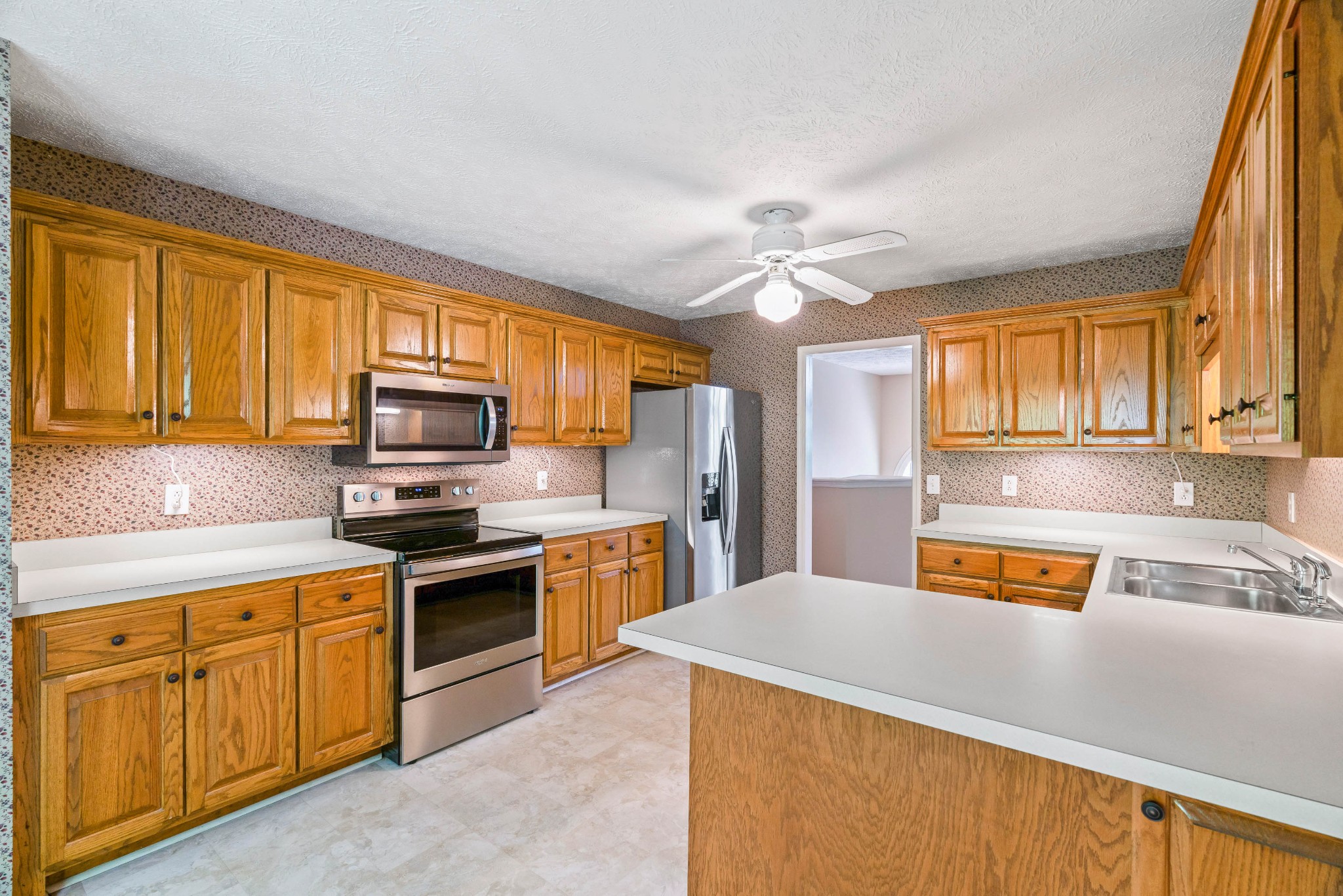 984 Trail Ridge Cir
