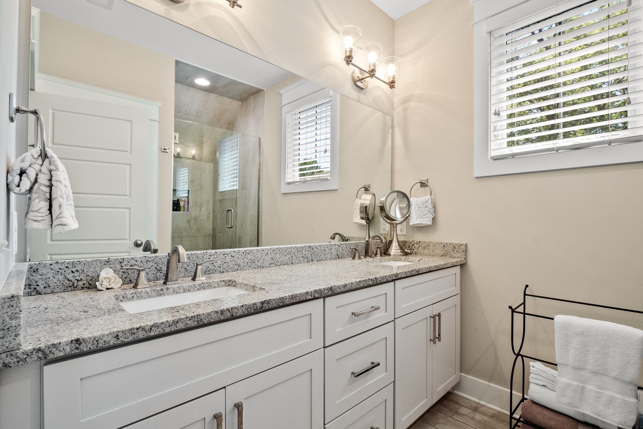 1421 Porter Road Unit: 5