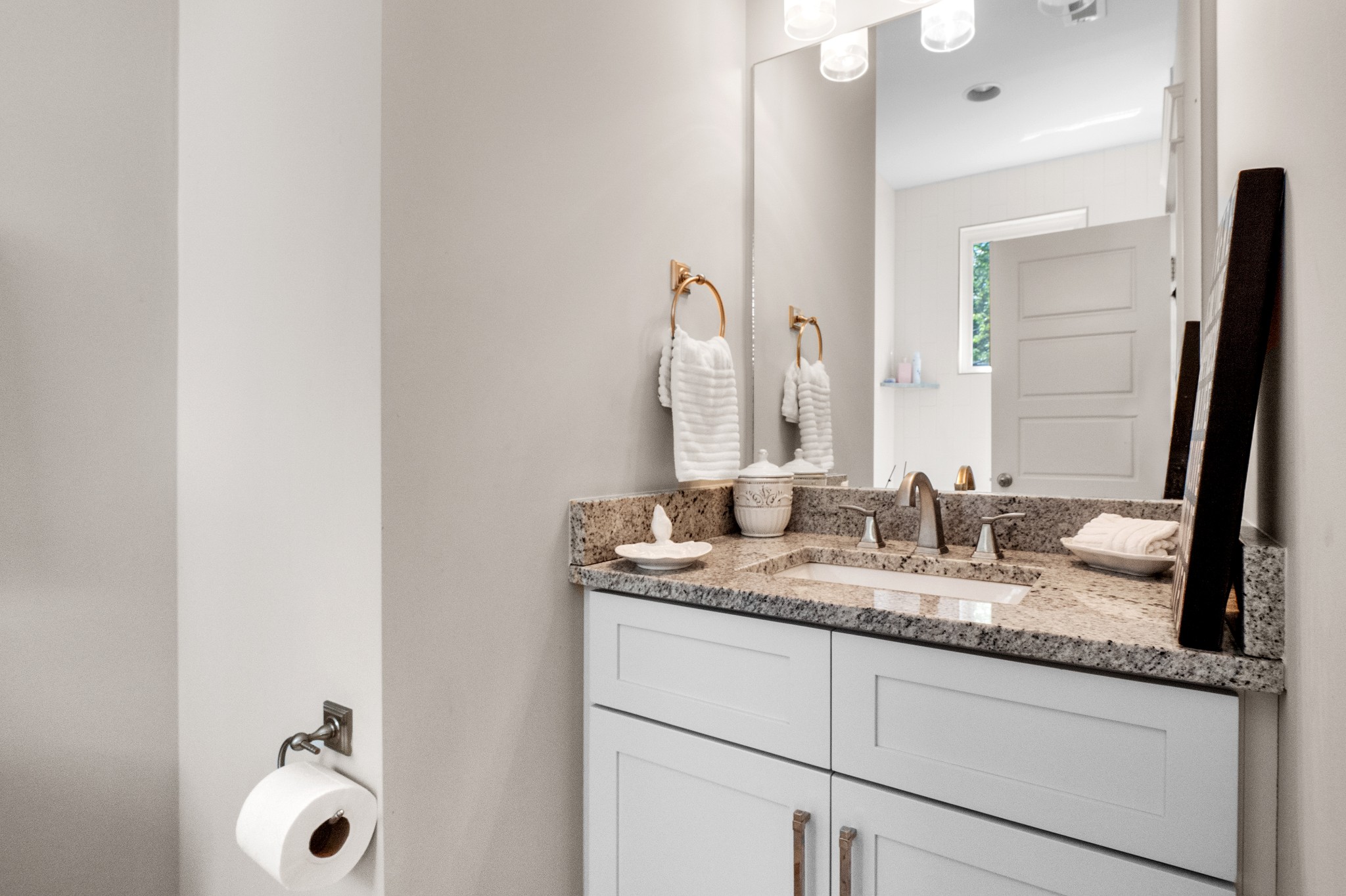 1421 Porter Road Unit: 5