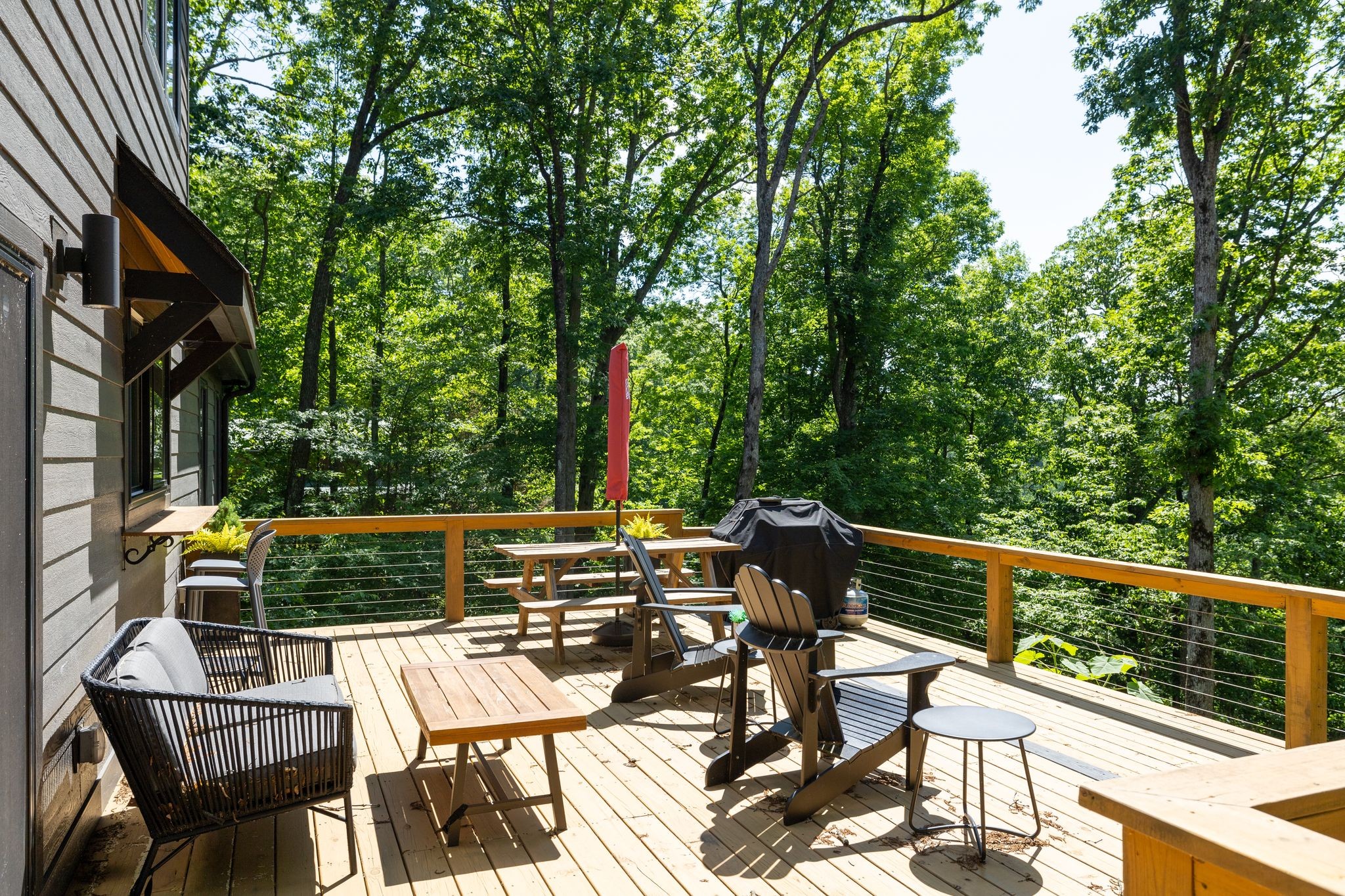 649 Longview Ln