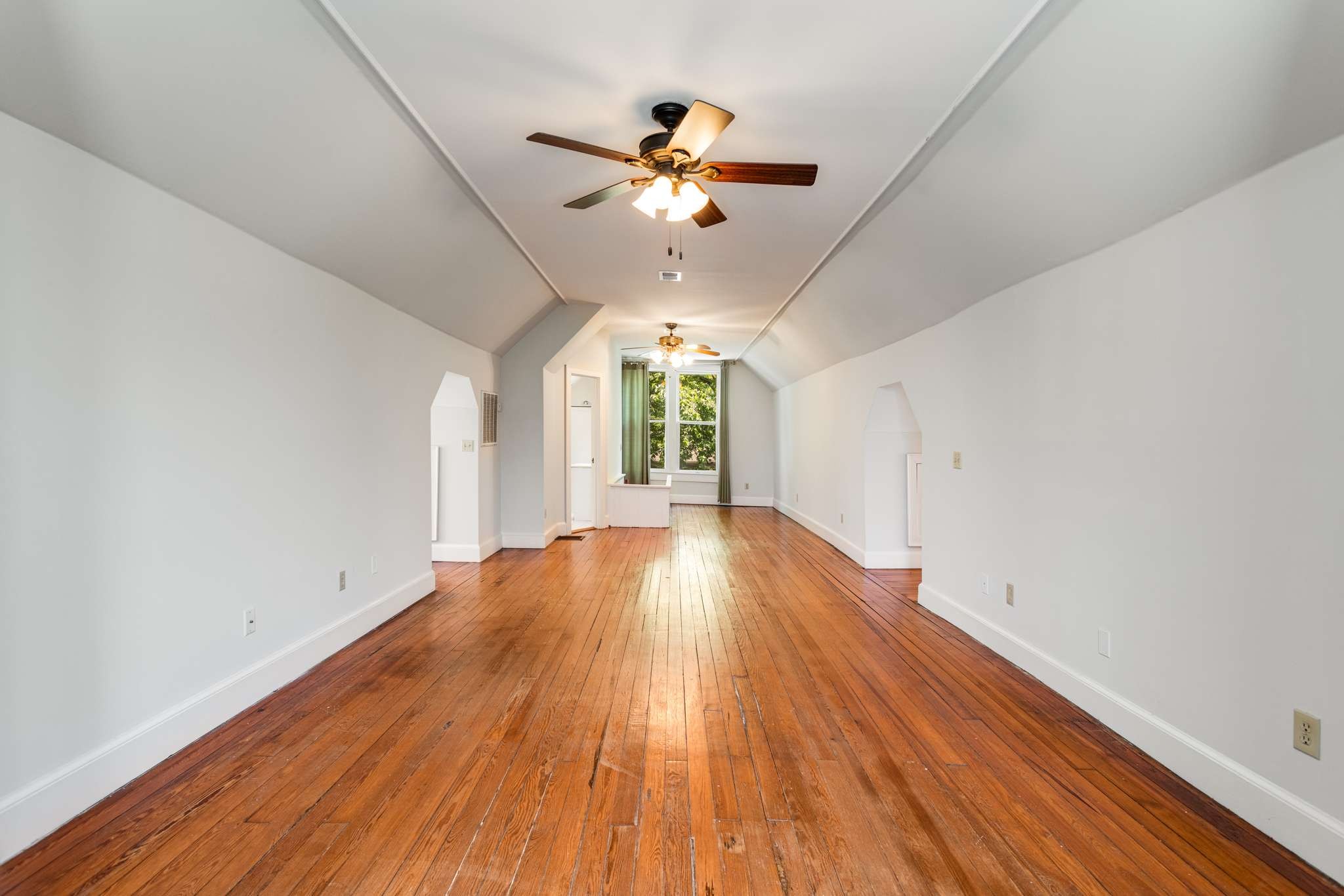 1209 Gartland Ave