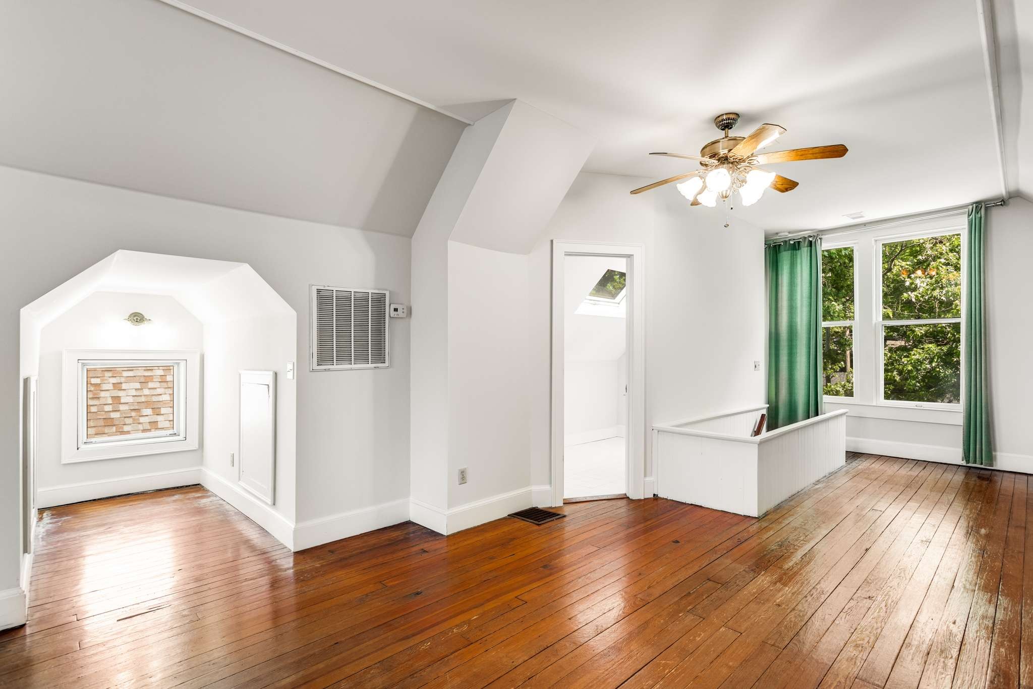 1209 Gartland Ave