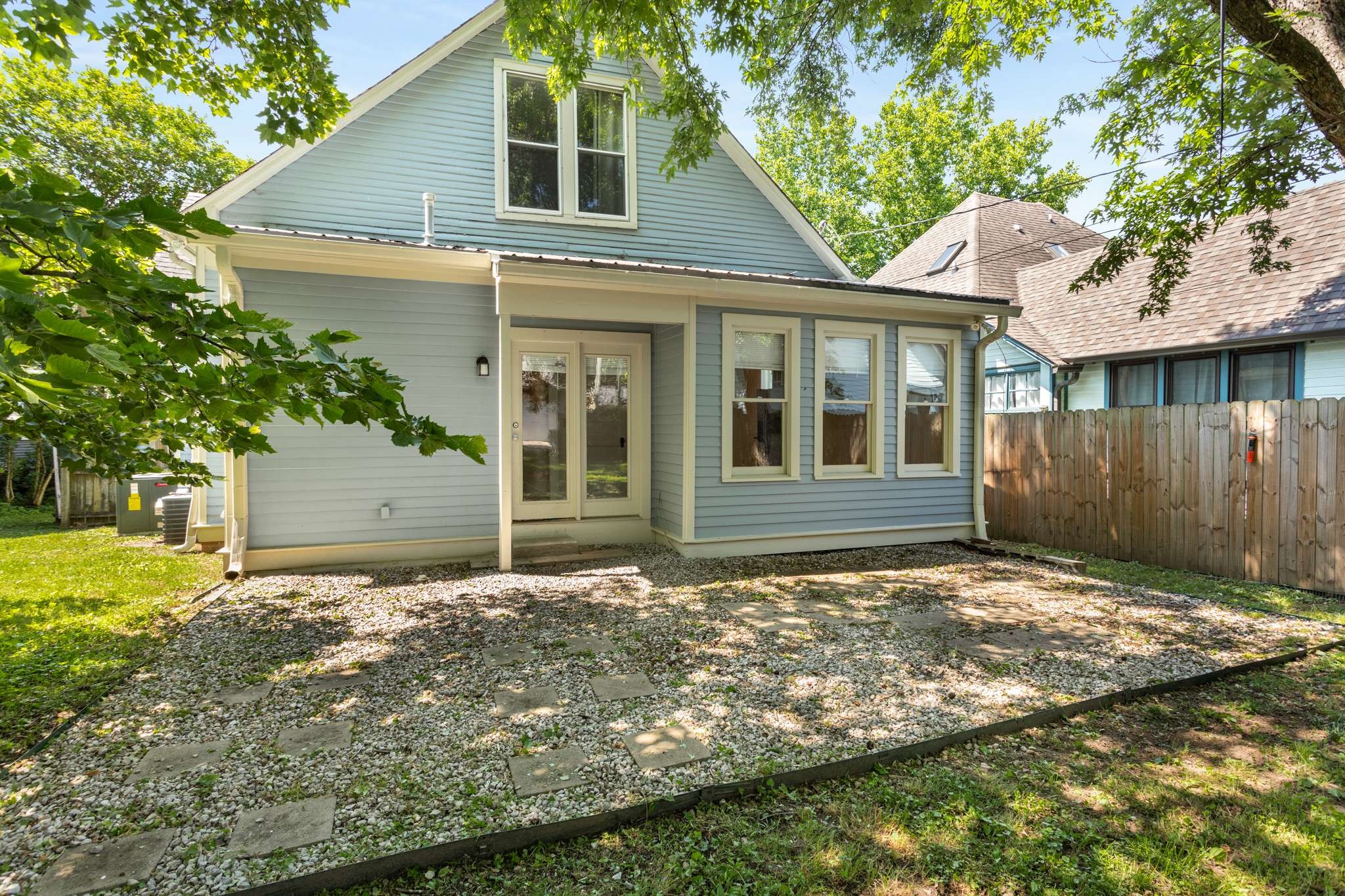 1209 Gartland Ave