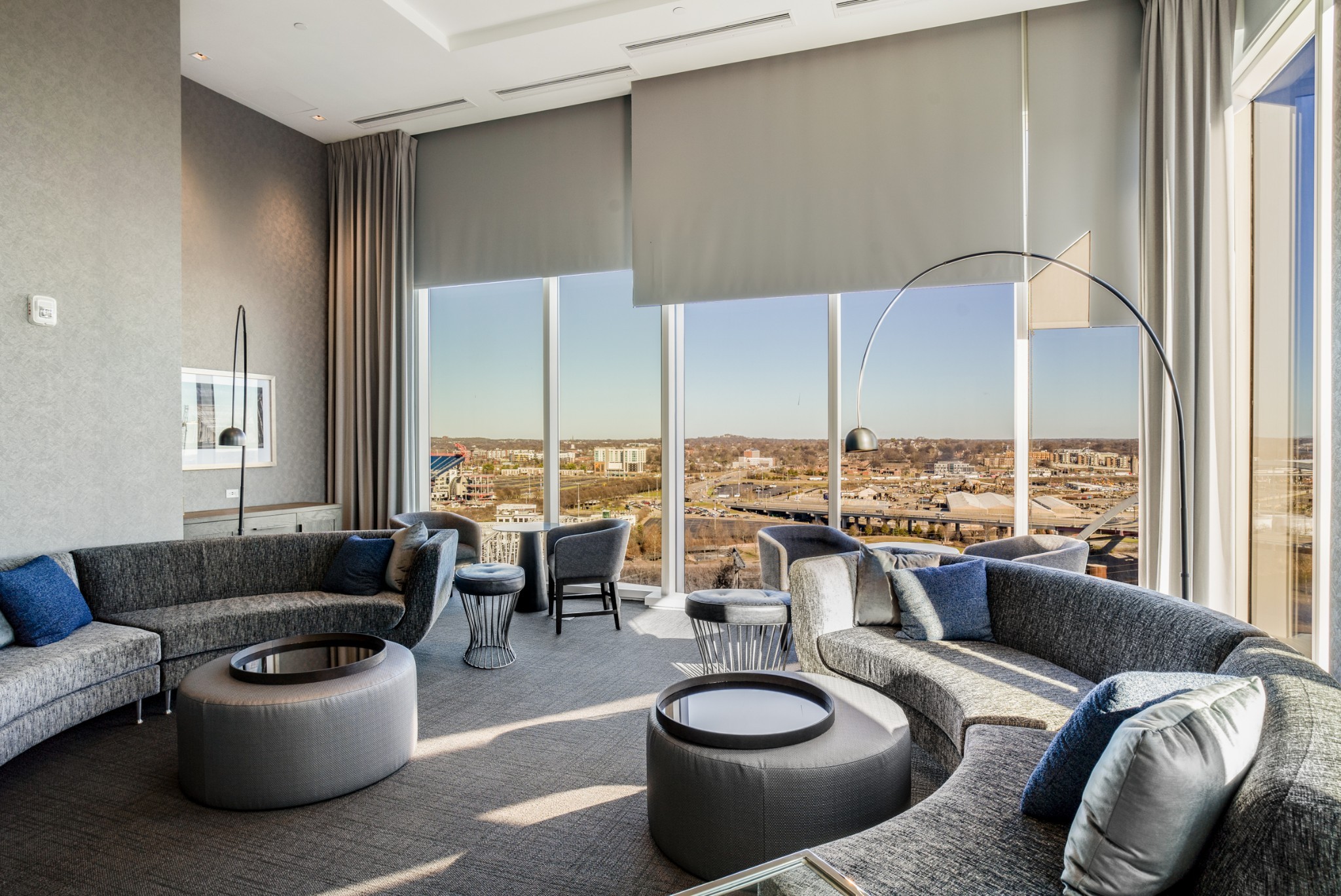 160 2nd Ave, S Unit: 2304