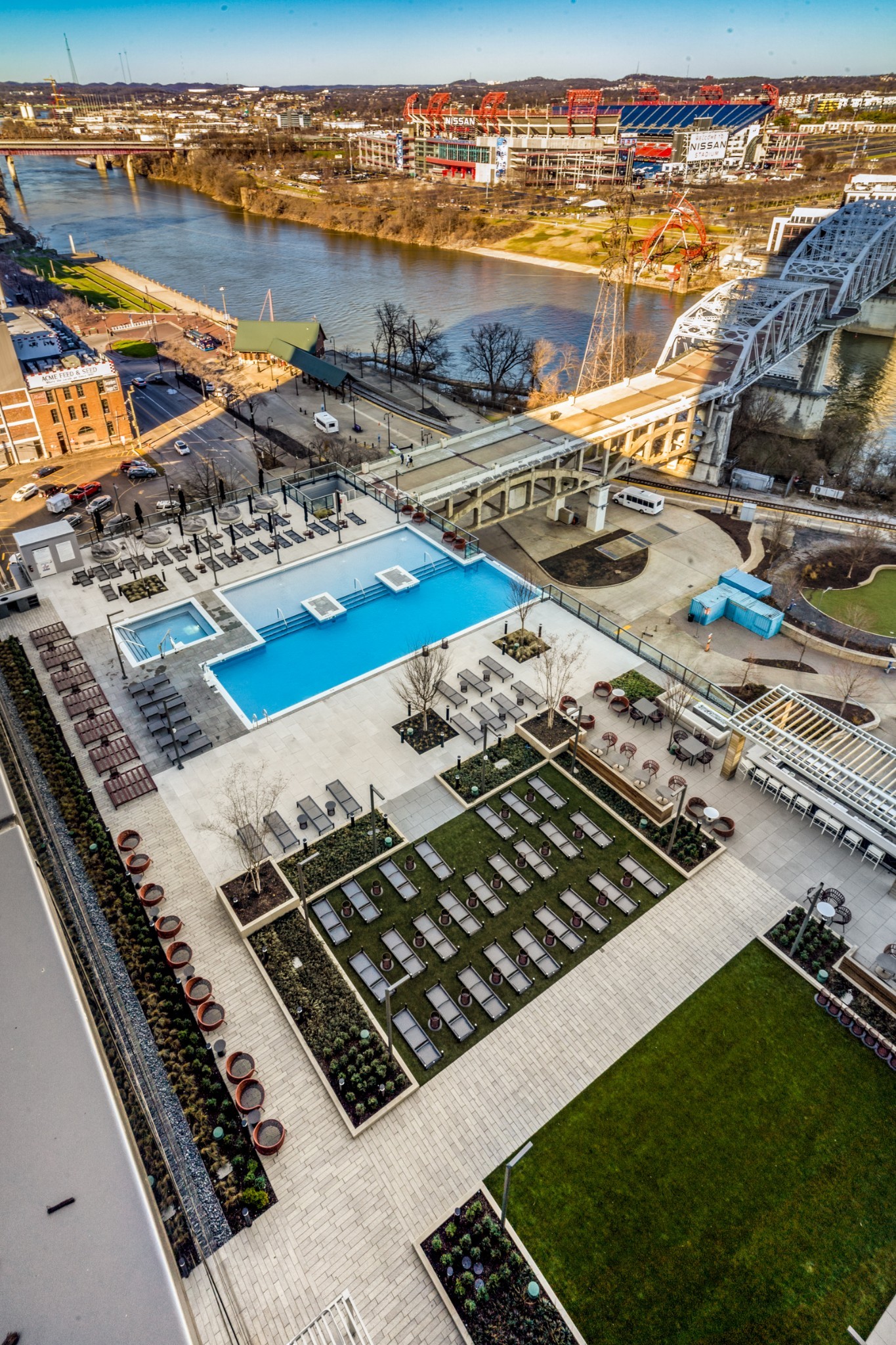 160 2nd Ave, S Unit: 2304