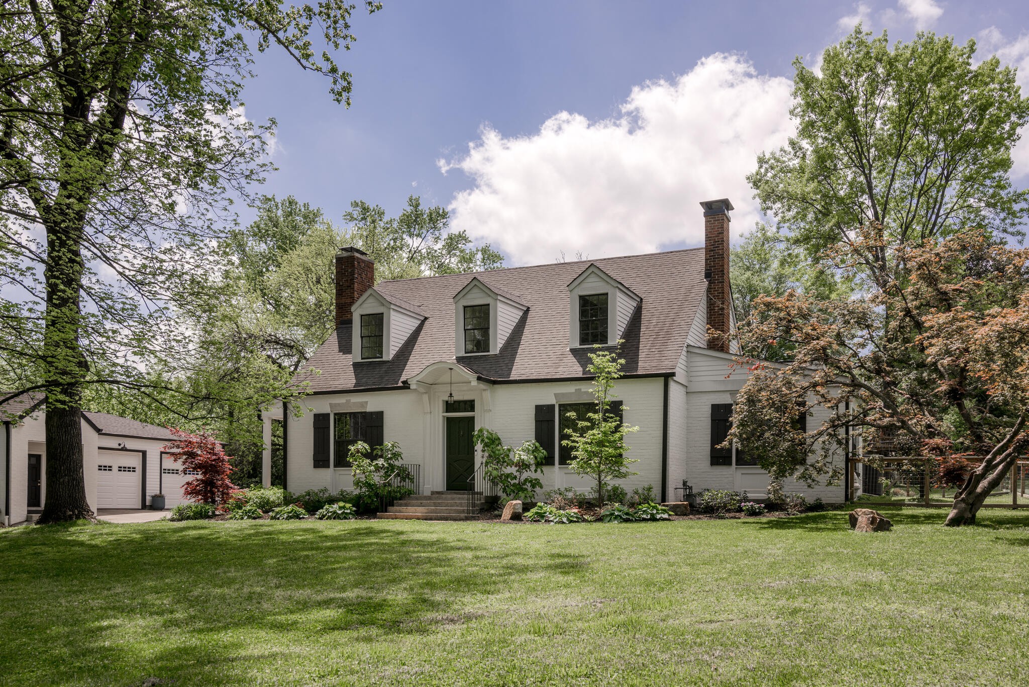 1222 Winding Way