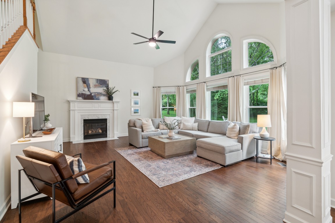 215 Winburn Ln