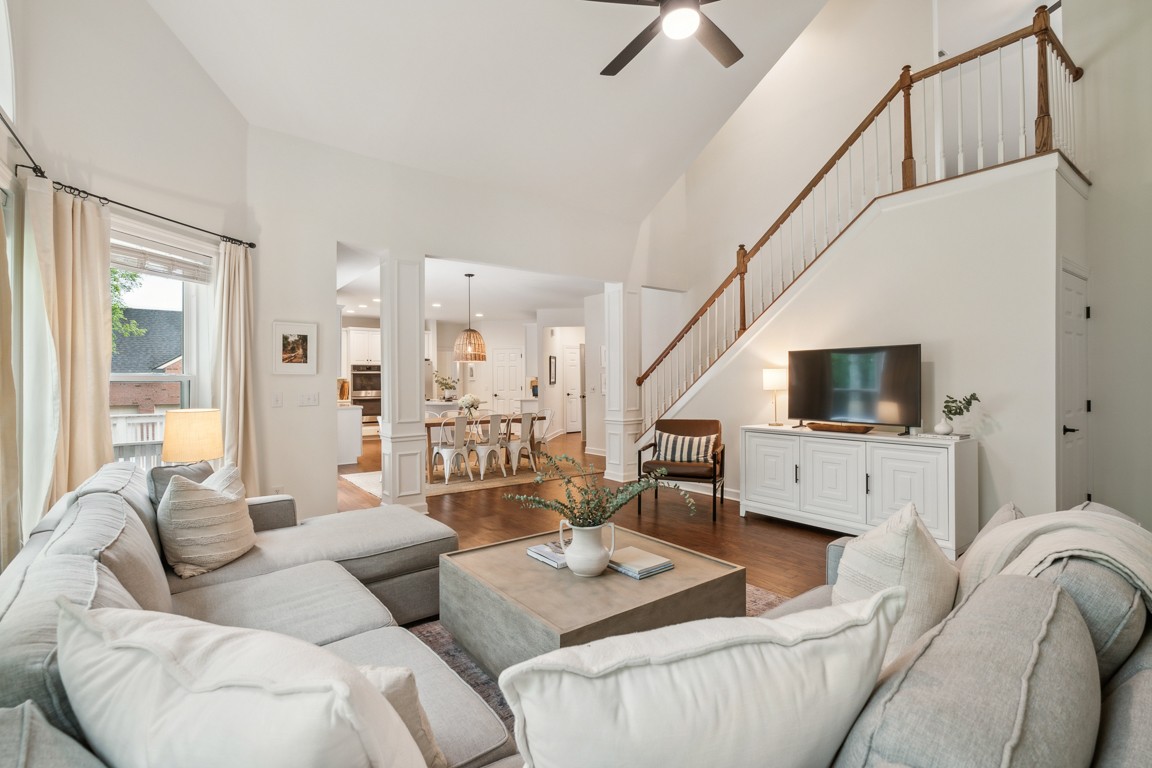 215 Winburn Ln