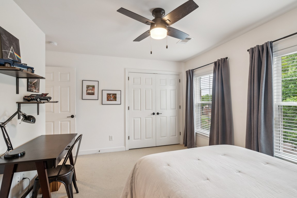 215 Winburn Ln