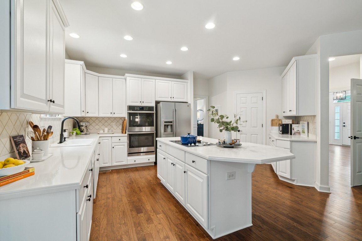 215 Winburn Ln