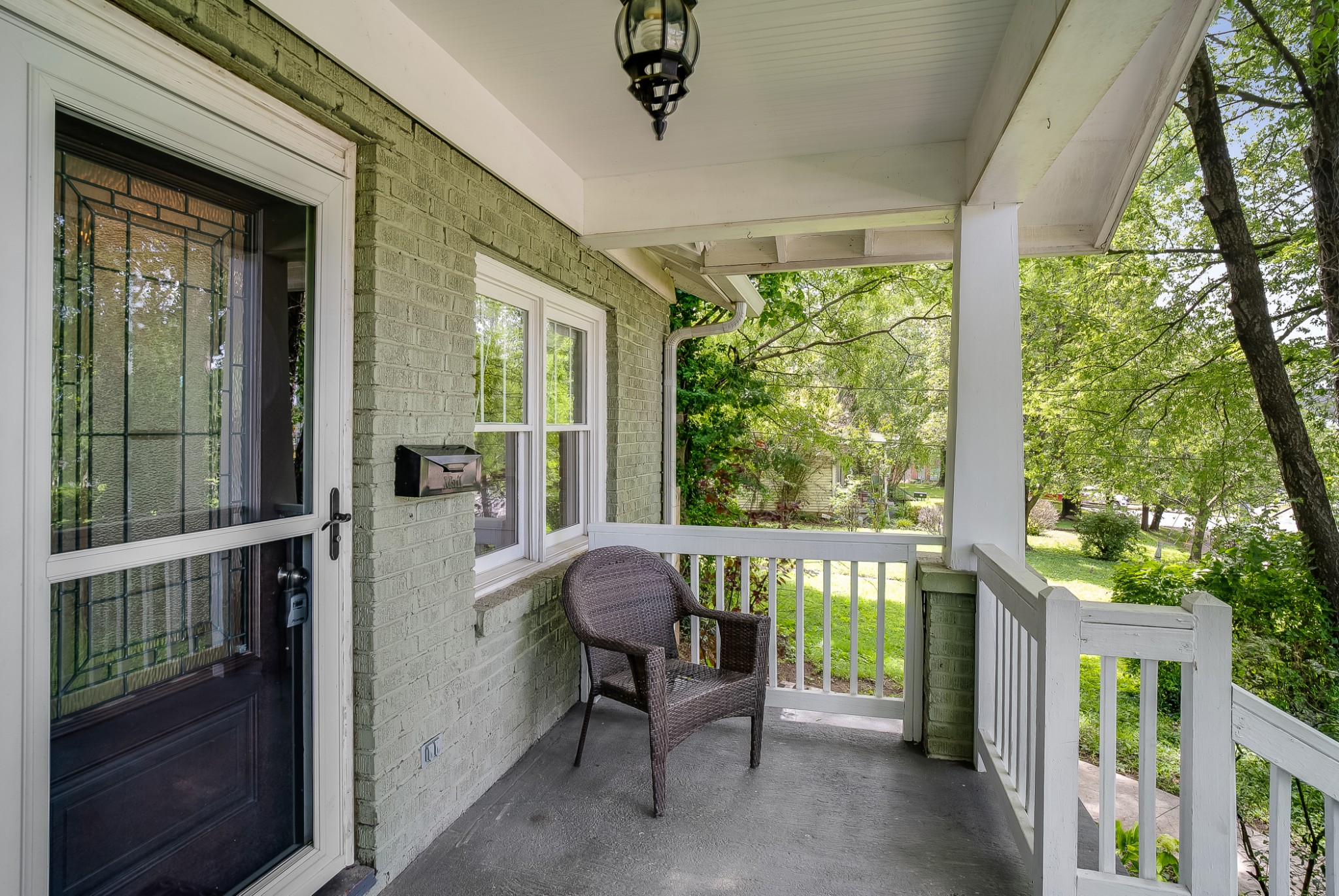 926 Silverdene Pl