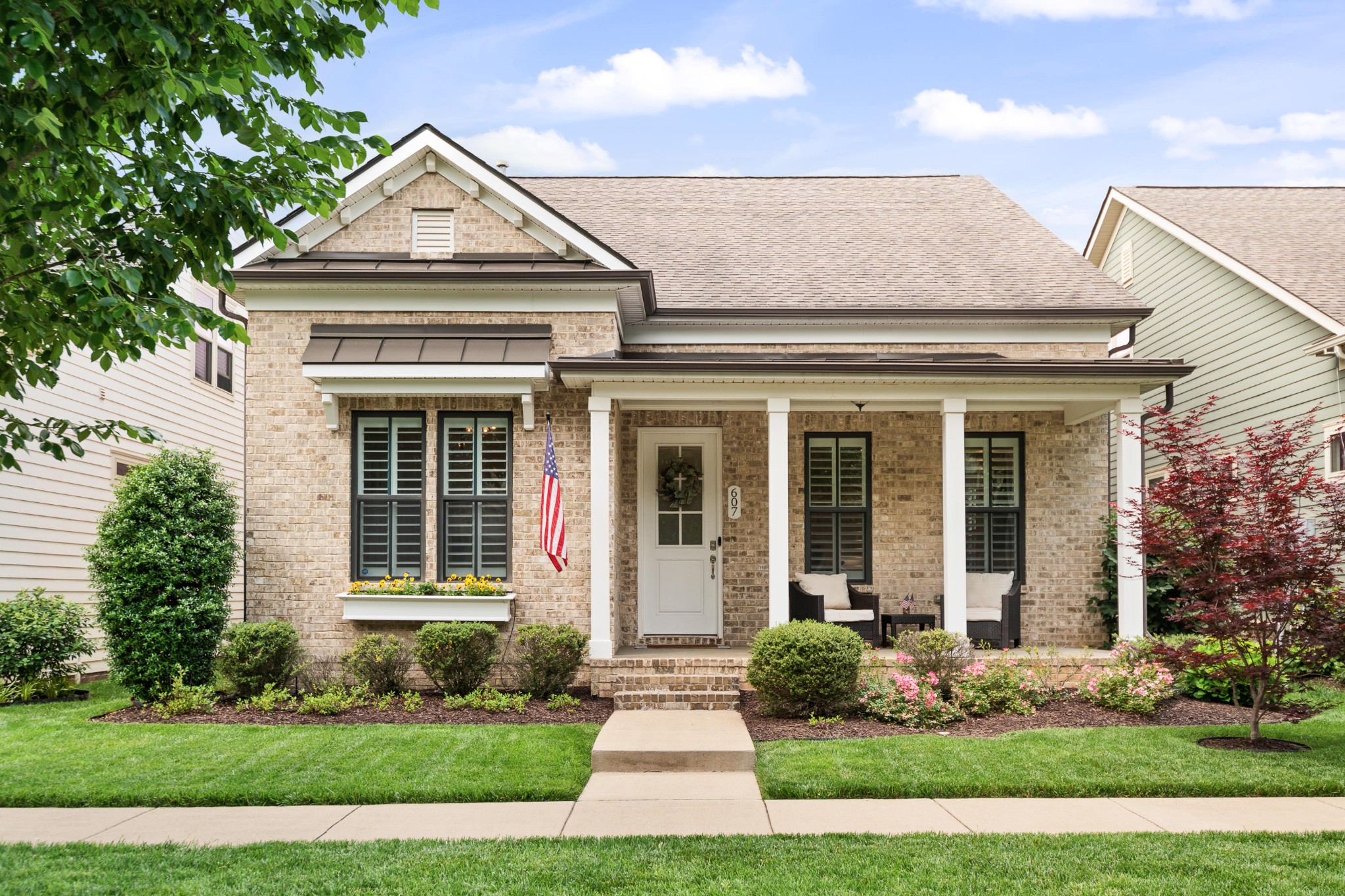 607 Cobert Ln