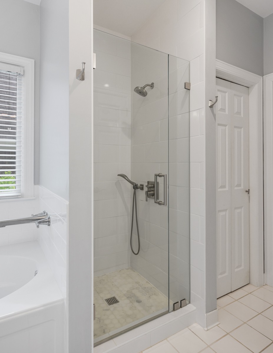 2432 Devon Valley Dr