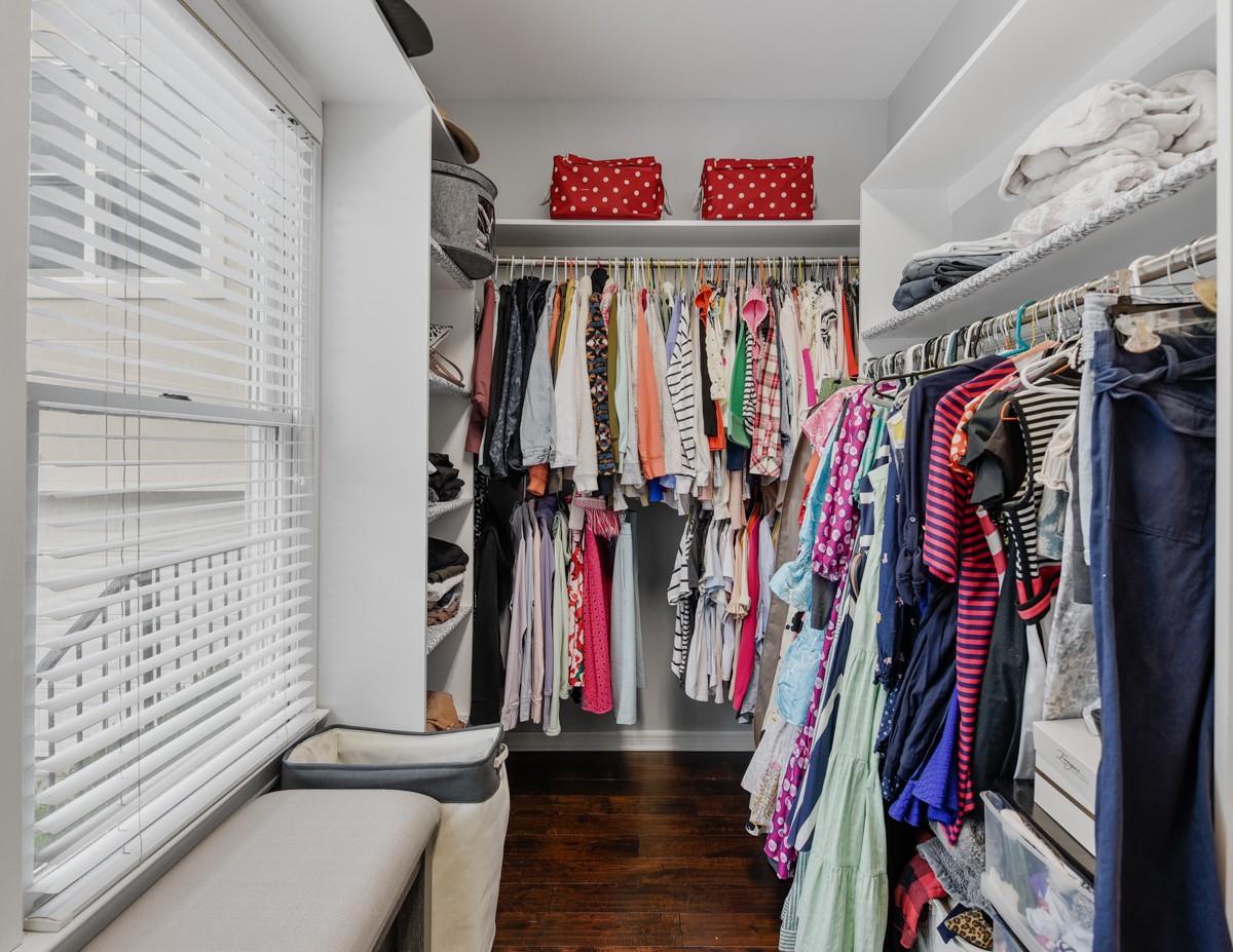 2432 Devon Valley Dr