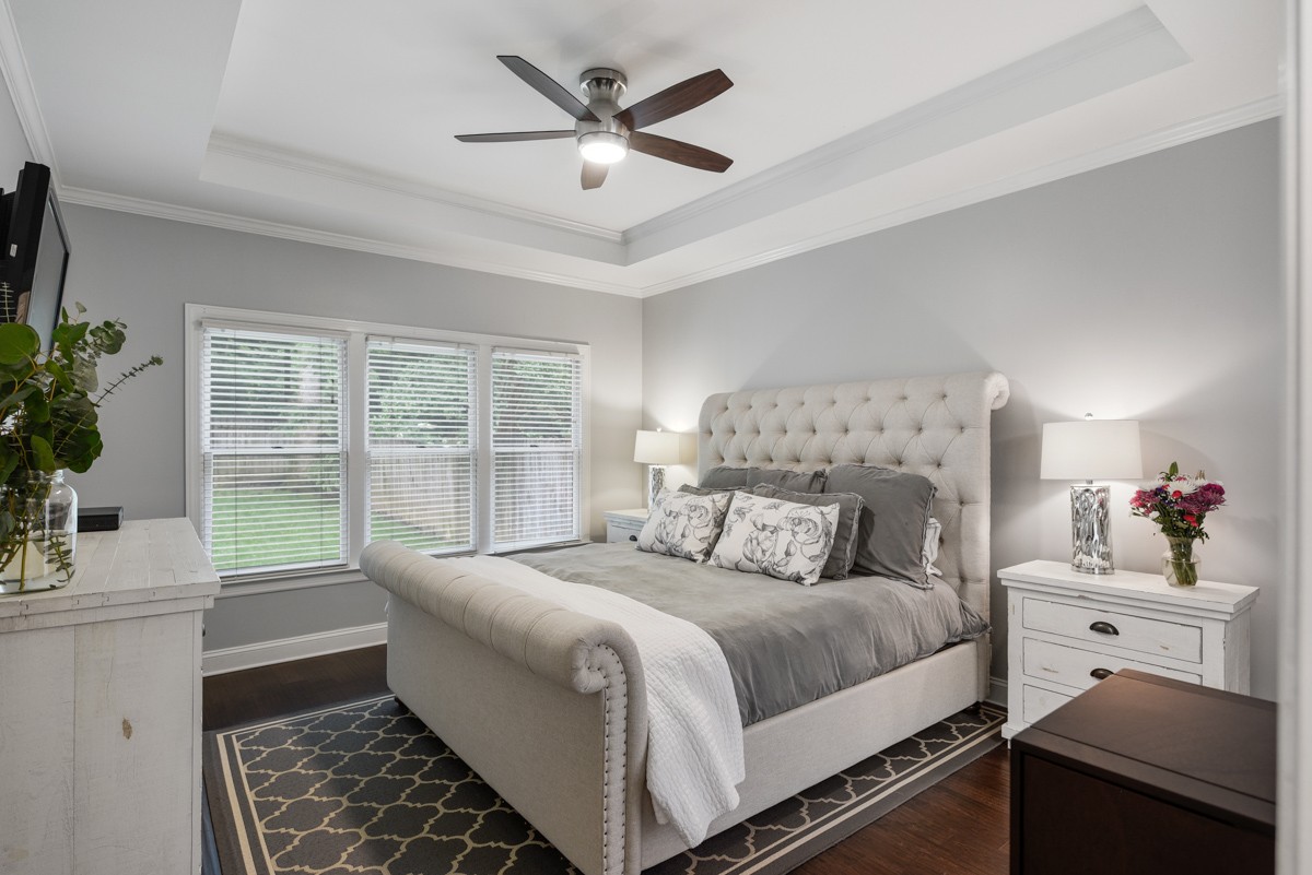 2432 Devon Valley Dr