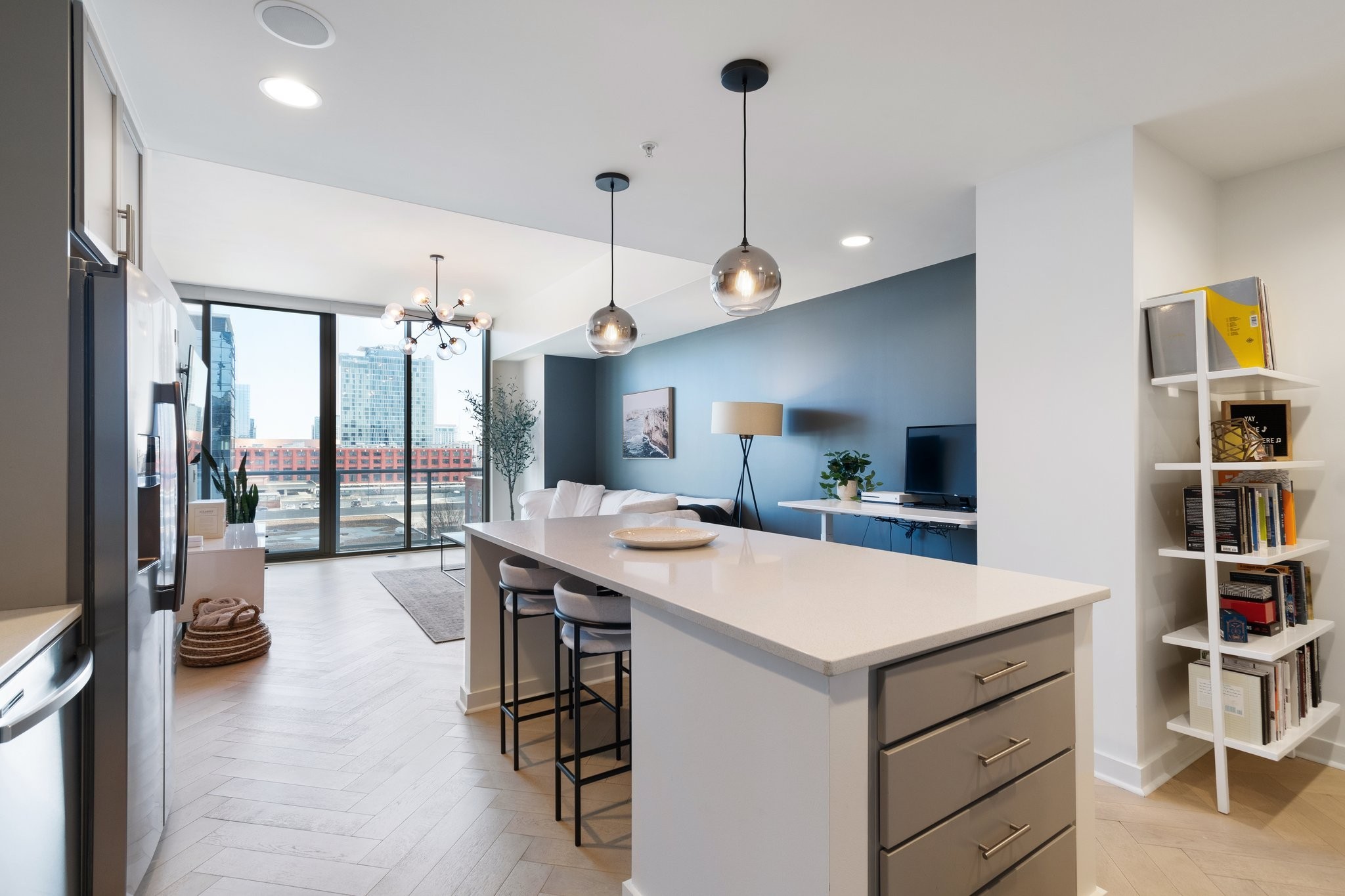 1212 Laurel St Unit: 401