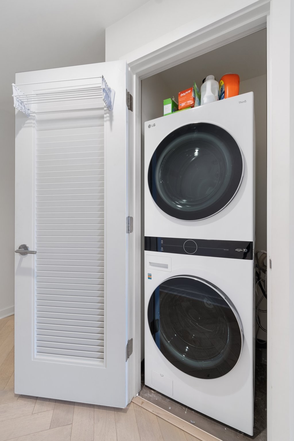 1212 Laurel St Unit: 401