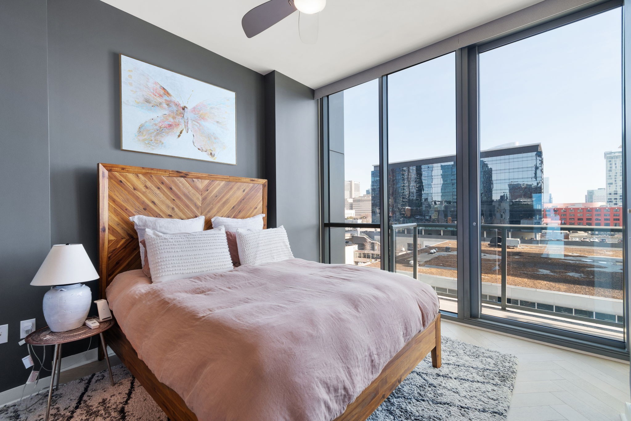 1212 Laurel St Unit: 401