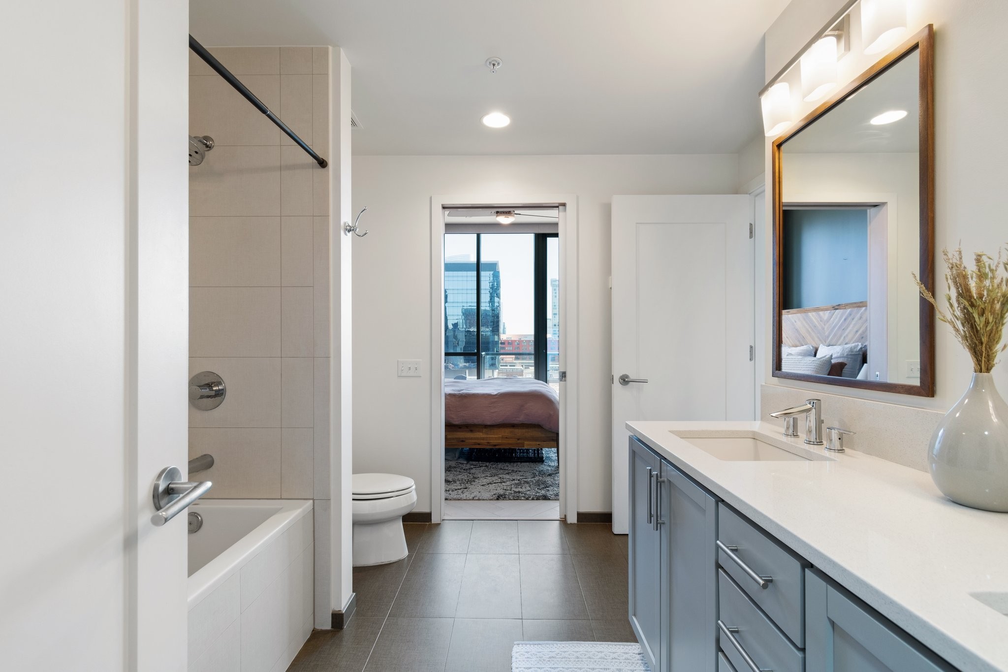 1212 Laurel St Unit: 401
